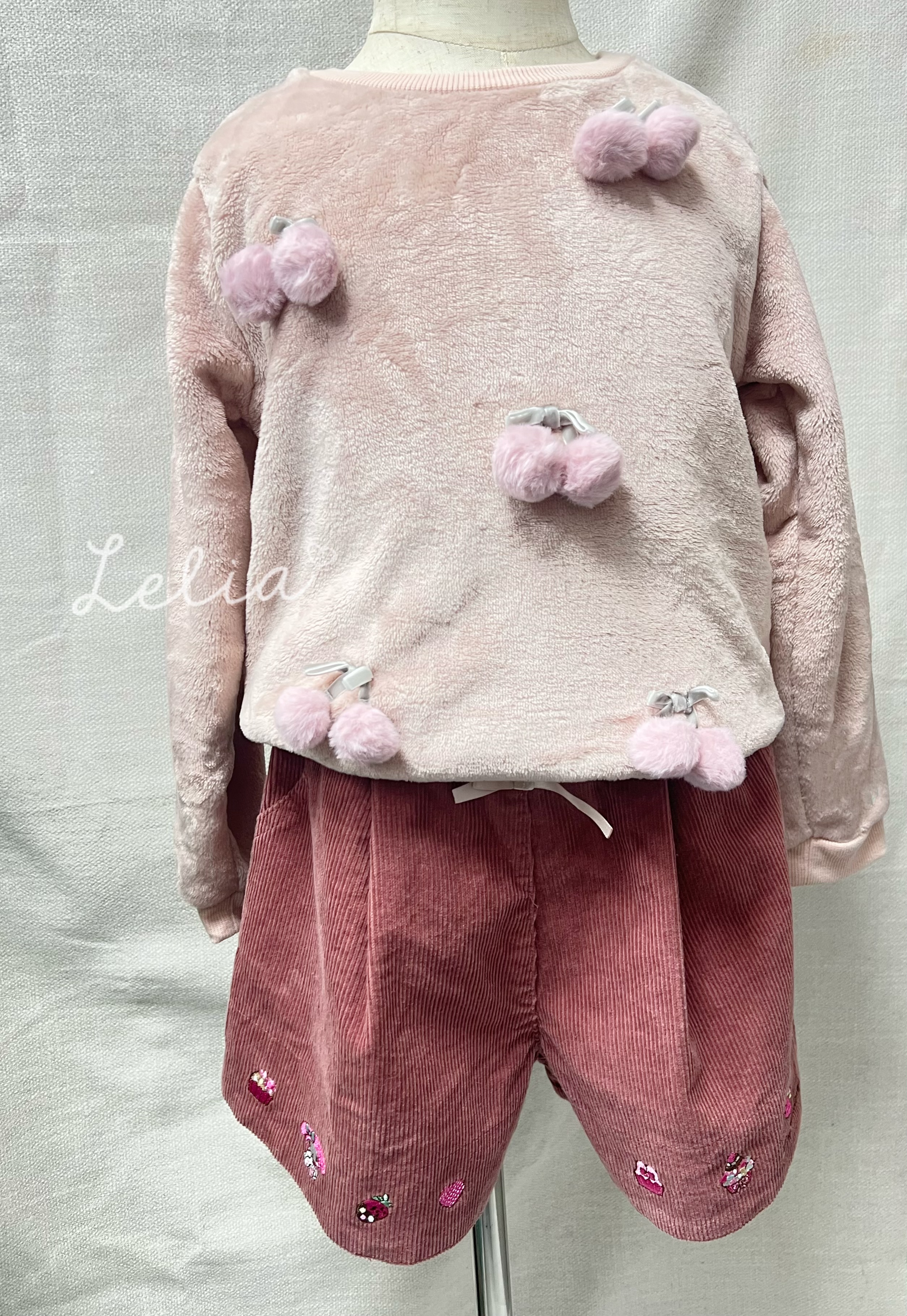 ▫️現貨▫️anyFAMxSanrio 登芯絨短褲Melody Kuromi 玉桂狗