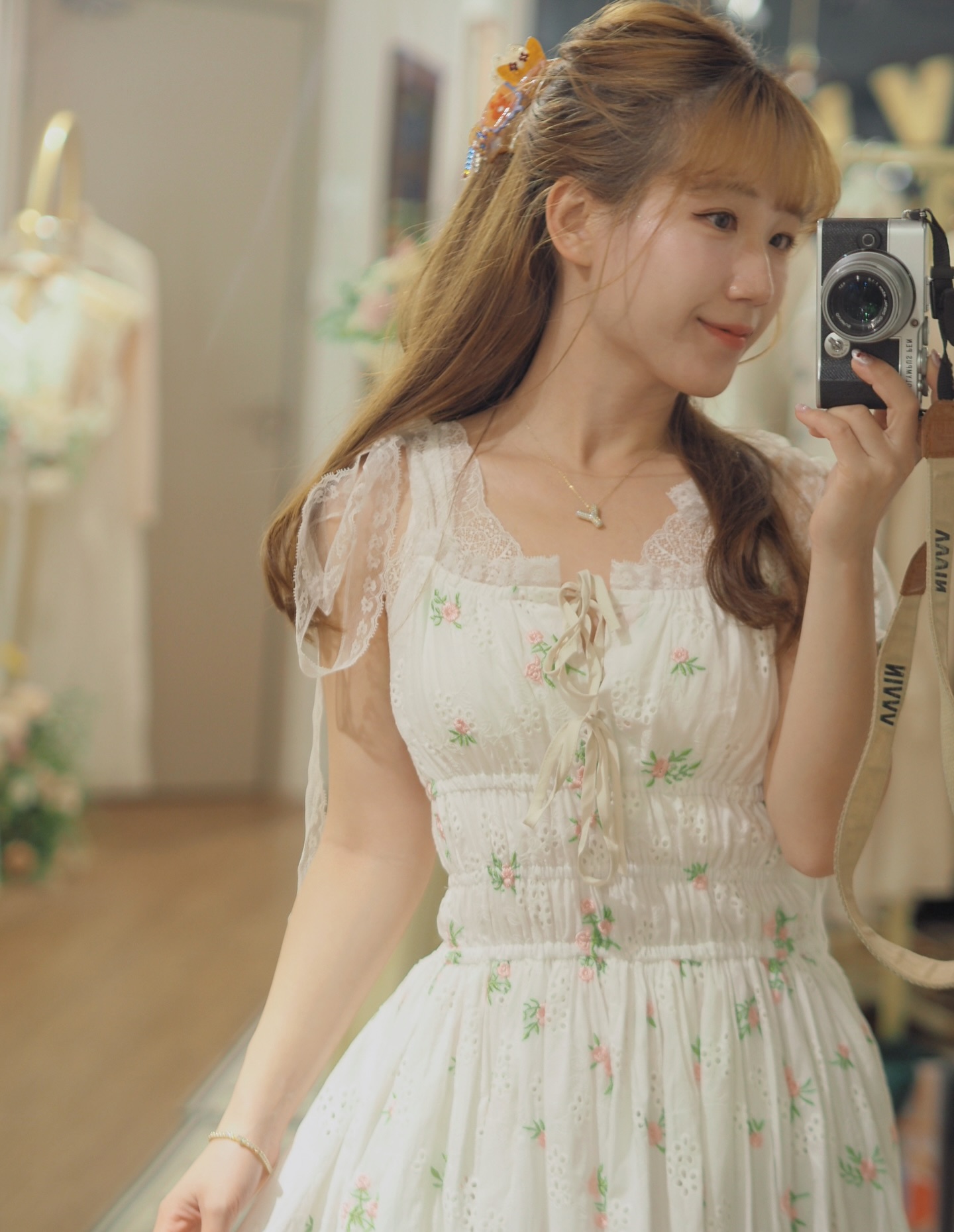 膊頭絲帶碎花吊帶裙