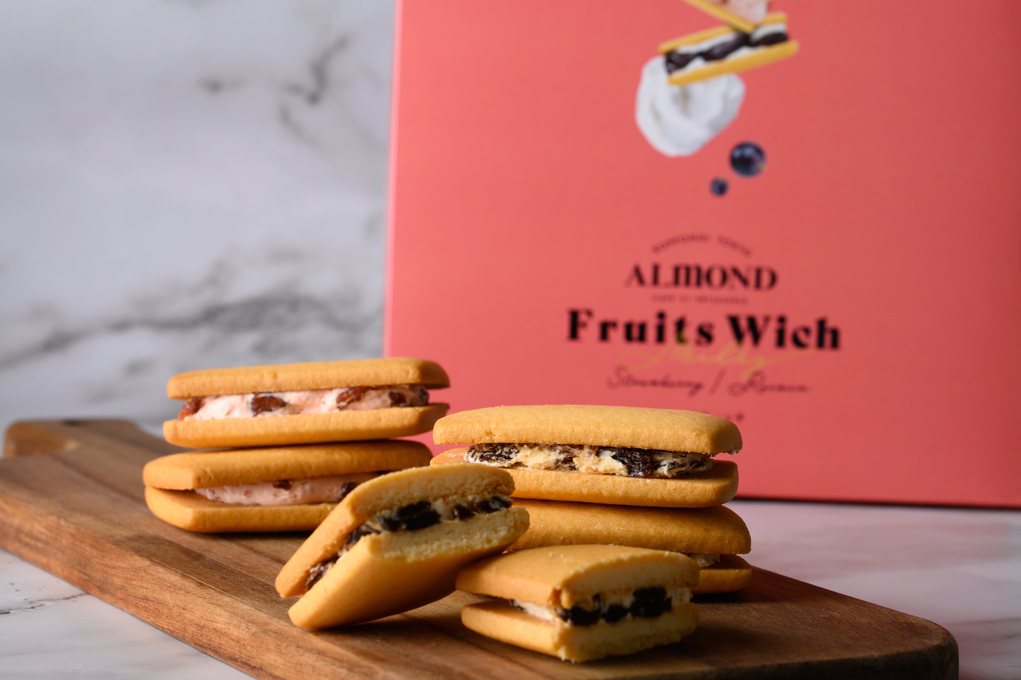 四月連線貨品 - 日本 Almond Tokyo  綜合水果夾心餅乾