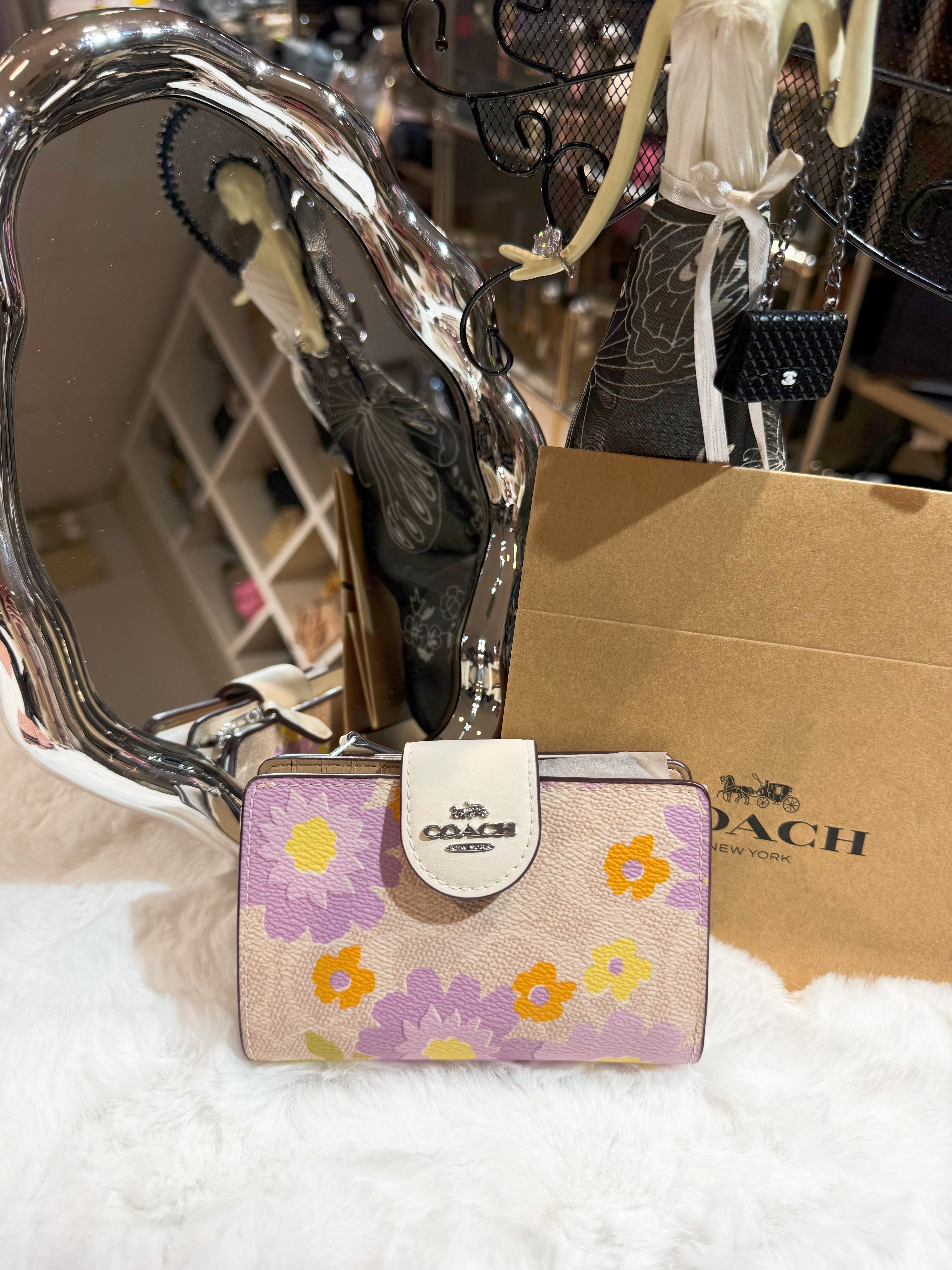 Coach medium wallet flora/purple