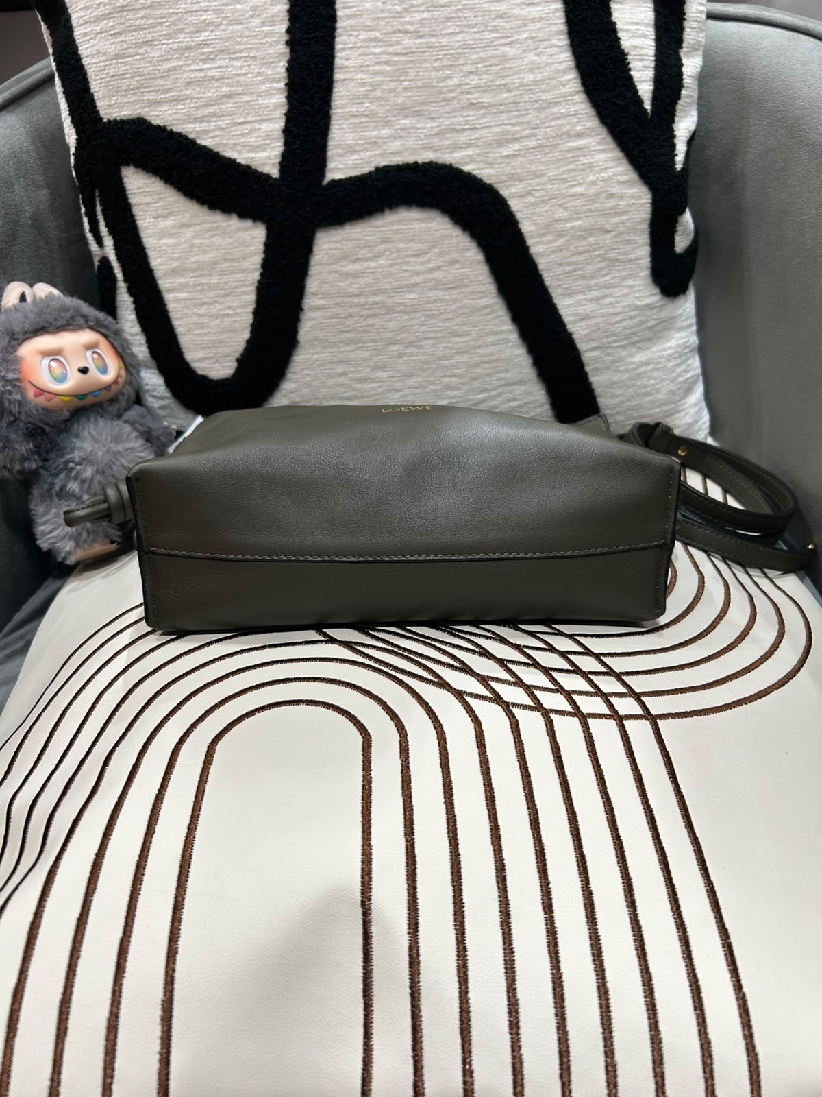 LOEWE Mini Flamenco Shoulder Bag 深綠Nappa Leather 100%Authentic,98%new ✅booklet✅dust bag  