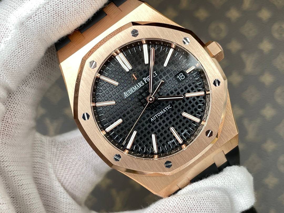 爱彼皇家橡树系列玫瑰金男士腕表