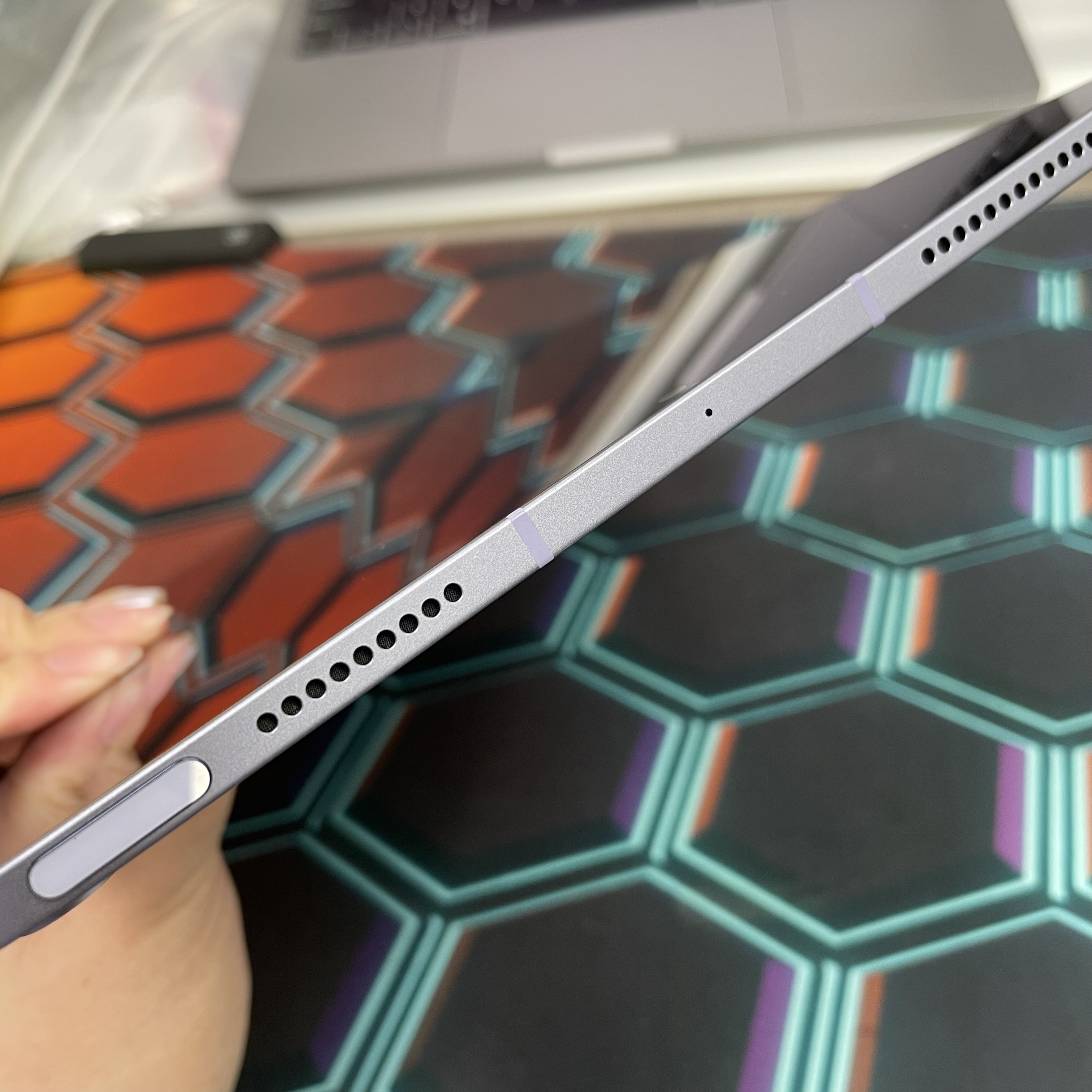 *7790100 iPad Air 5 完美機 256GB 插卡版 紫色 purple