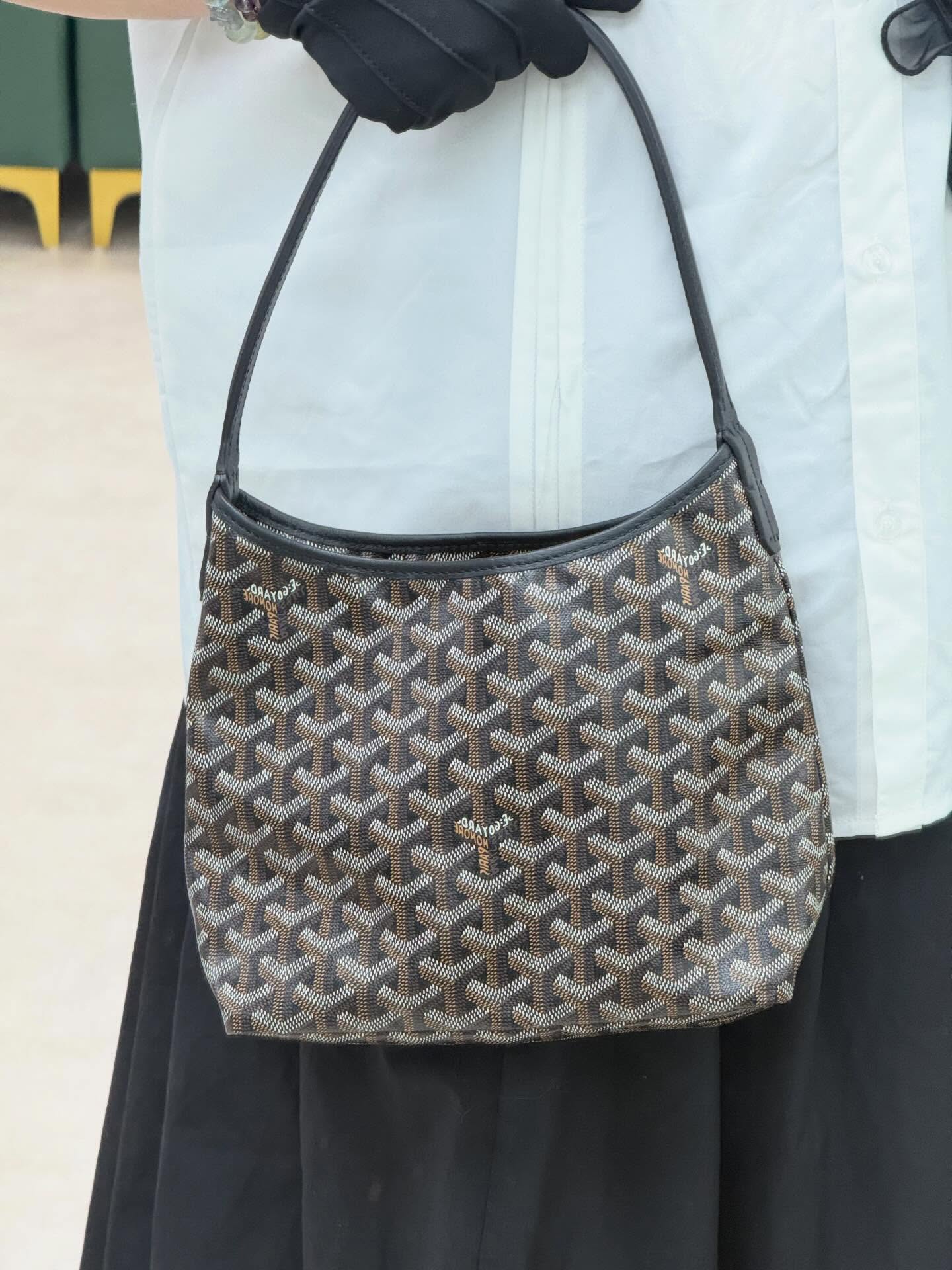 Goyard🤍PRE OWNED  閑置品  黑色mini hobo 2026單 全套🖤