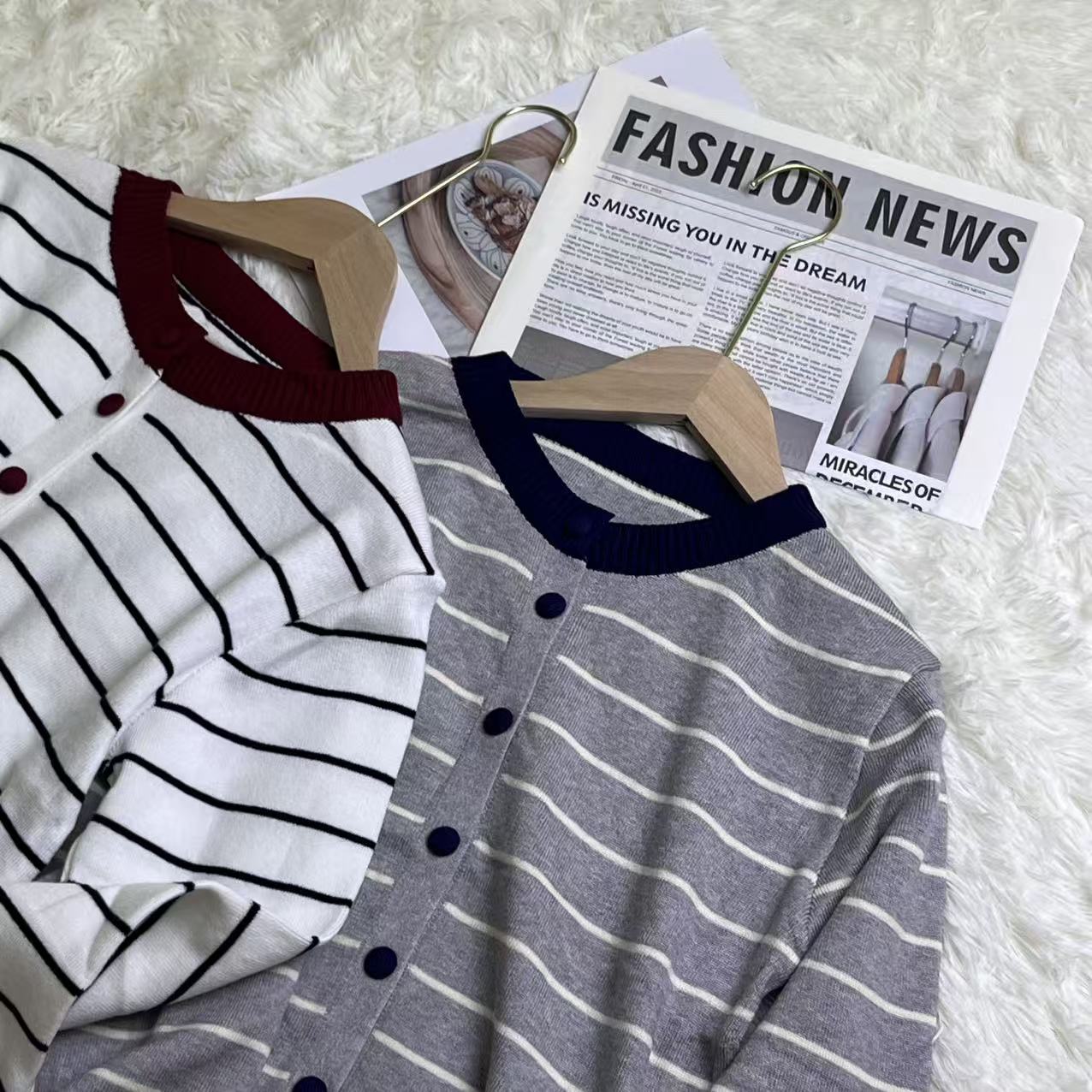 C2004#M2952 Minimal Stripe Knit Outer | Clean Look Casual Jacket