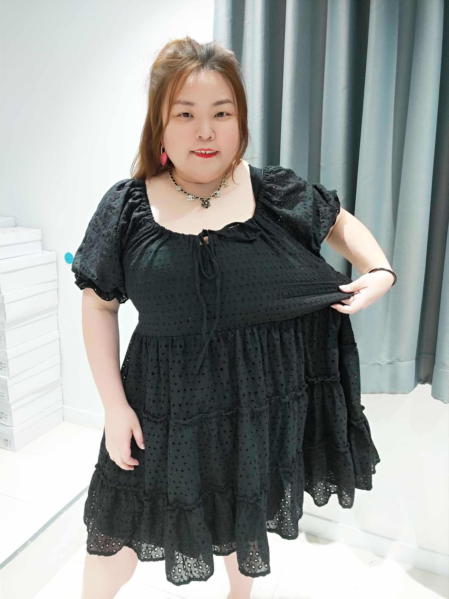 DOA06 筒花布料连身裙