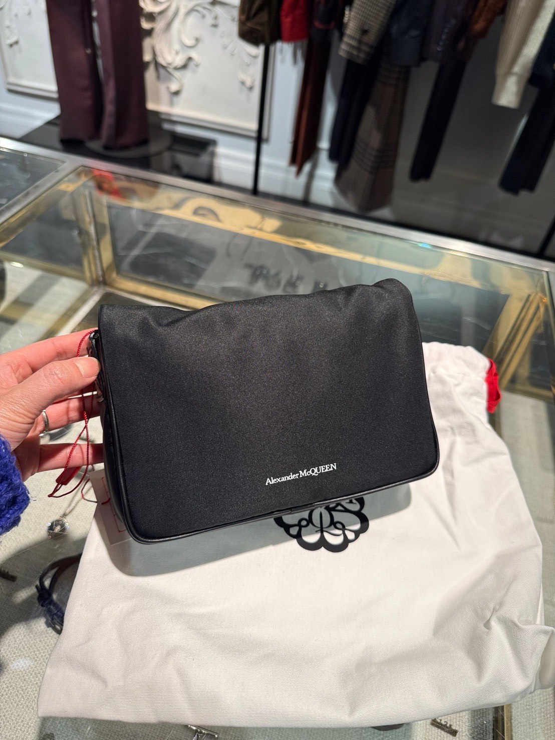 香港現貨-Alexander McQueen Graffiti Logo Skull Bag