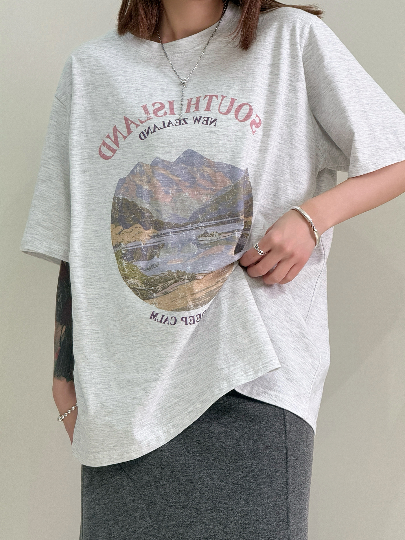 𝐋𝐚𝐧𝐝𝐬𝐜𝐚𝐩𝐞 𝐩𝐚𝐭𝐭𝐞𝐫𝐧 𝐭-𝐬𝐡𝐢𝐫𝐭
