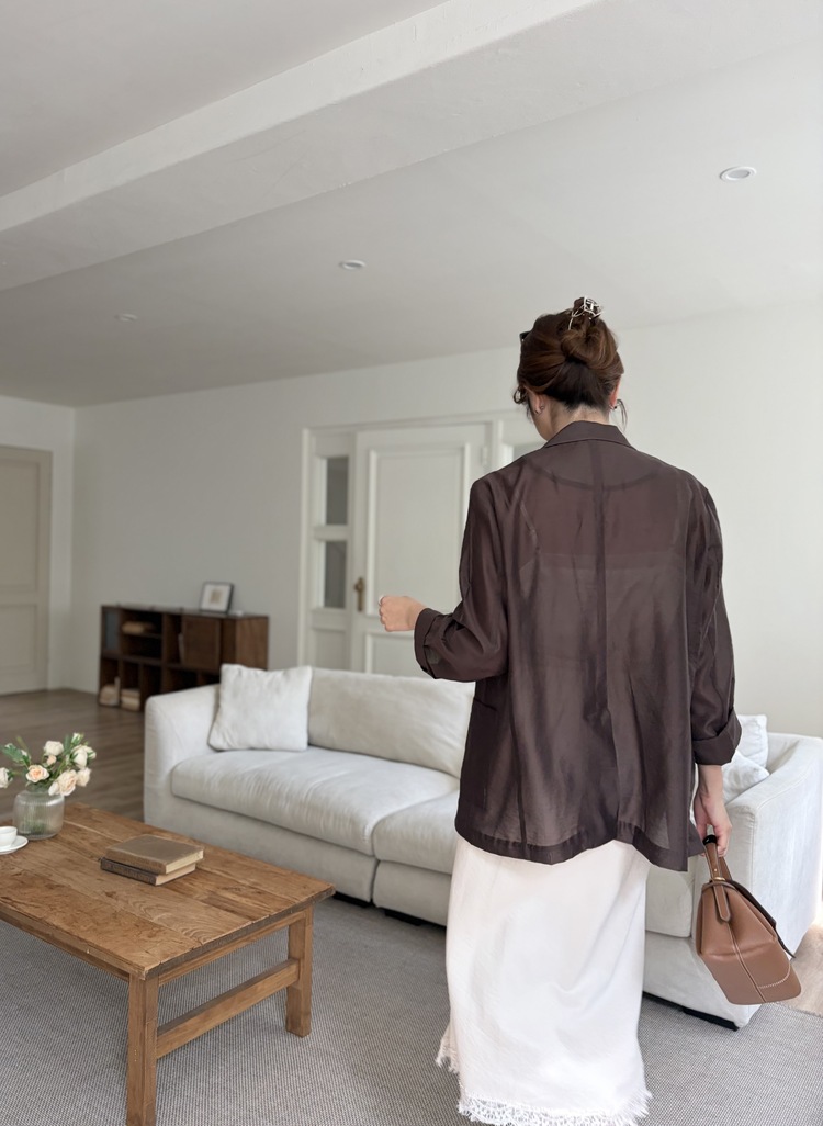 The Fine Silky Blazer (Brown)