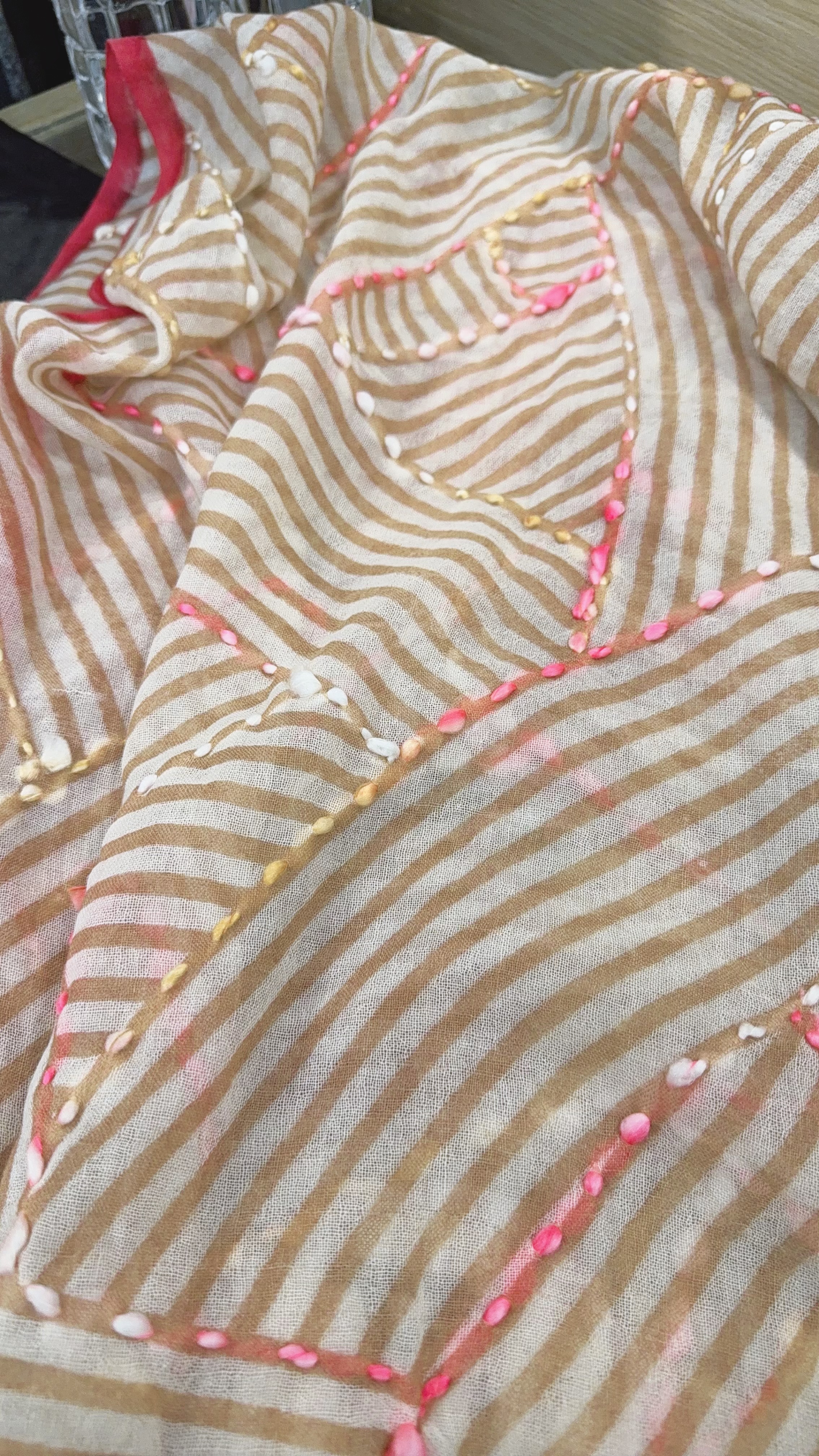 Scarfesia A25 72876372