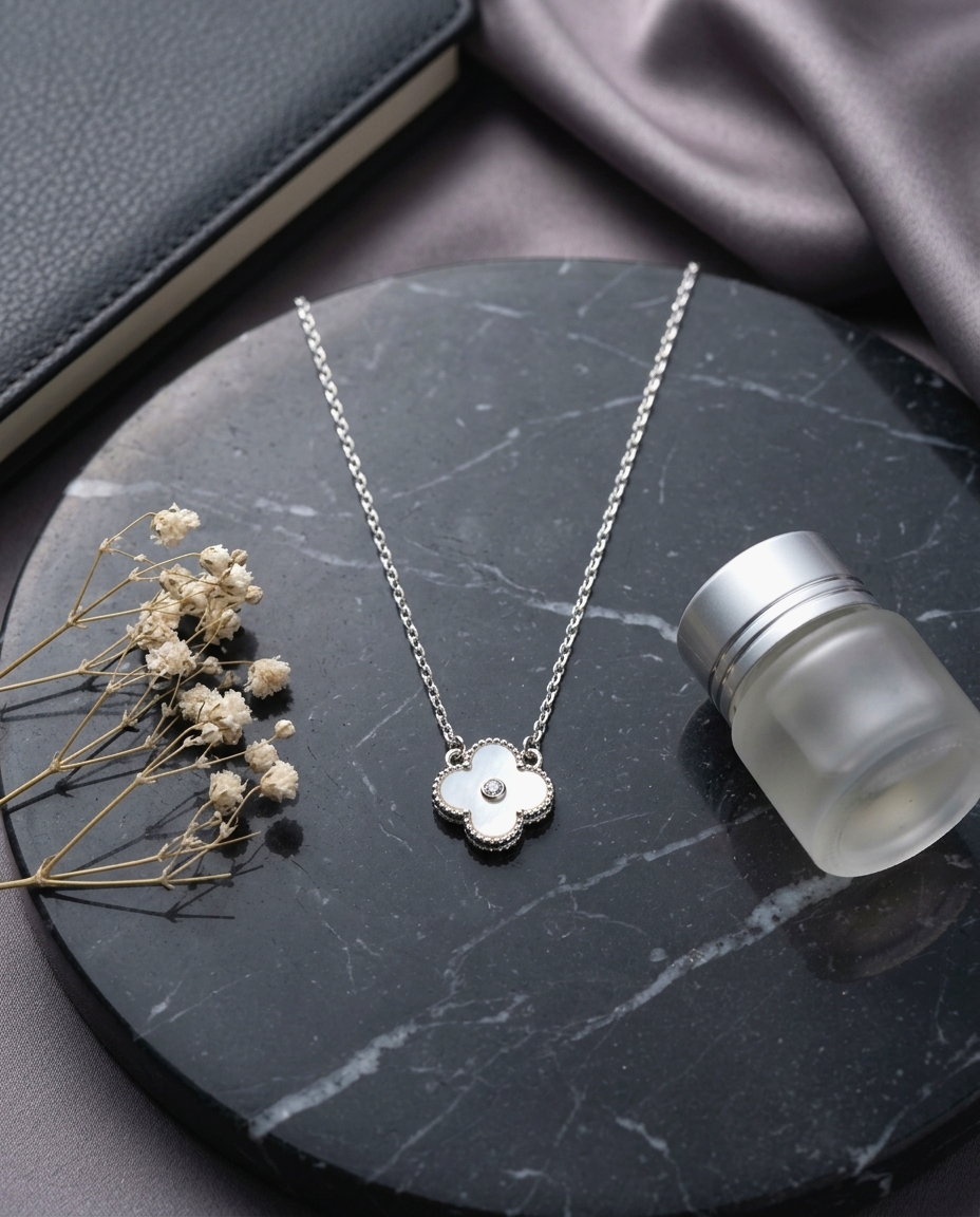 S925 - EN0118 Ivory Petal Necklace