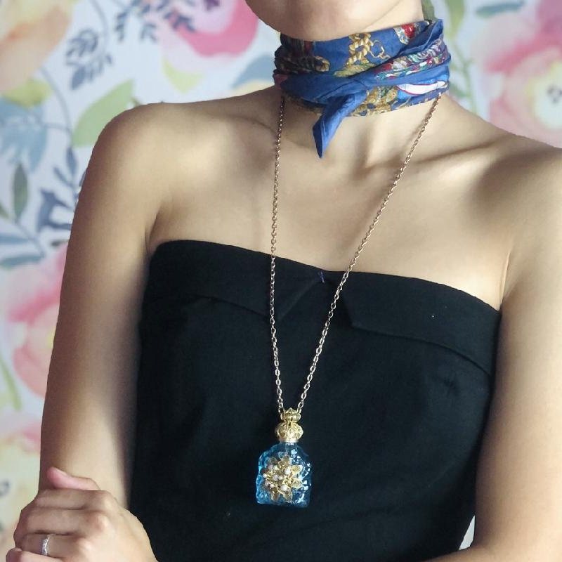 Vintage Céline Glamorous Jewelry Pattern of Brooches and Necklaces Scarf Neck Scarf/Head Scarf (MT1623-5)