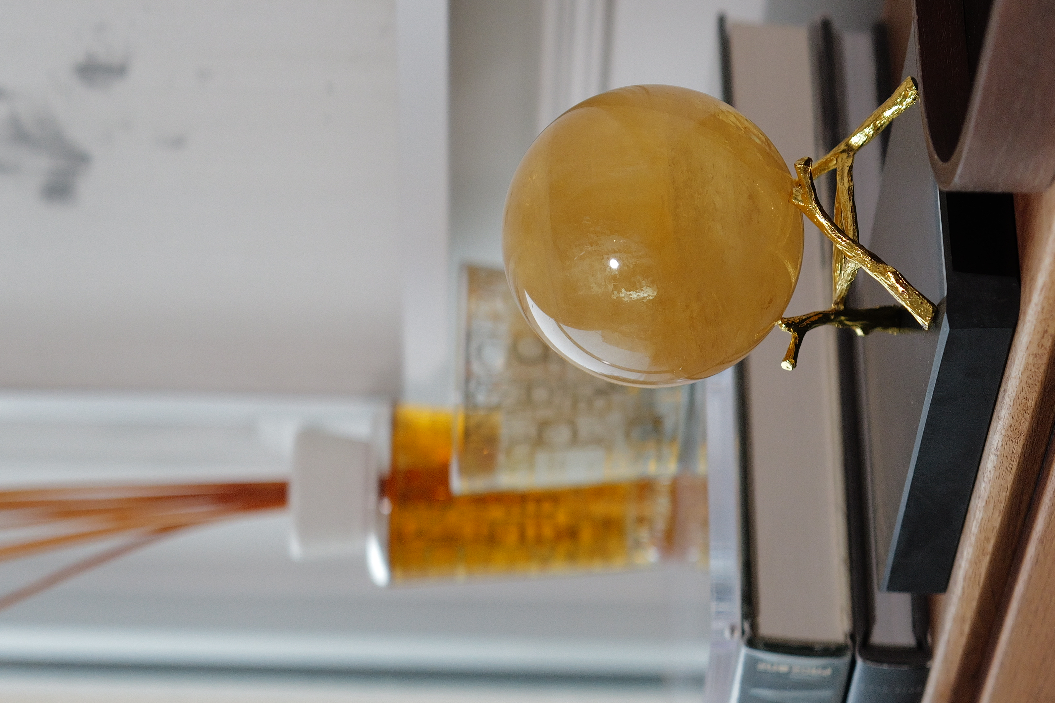 ༒ 9.2cm 1.1Kg+ 黃方解石球༒ CA.a086C28G1J6A-RA*68N