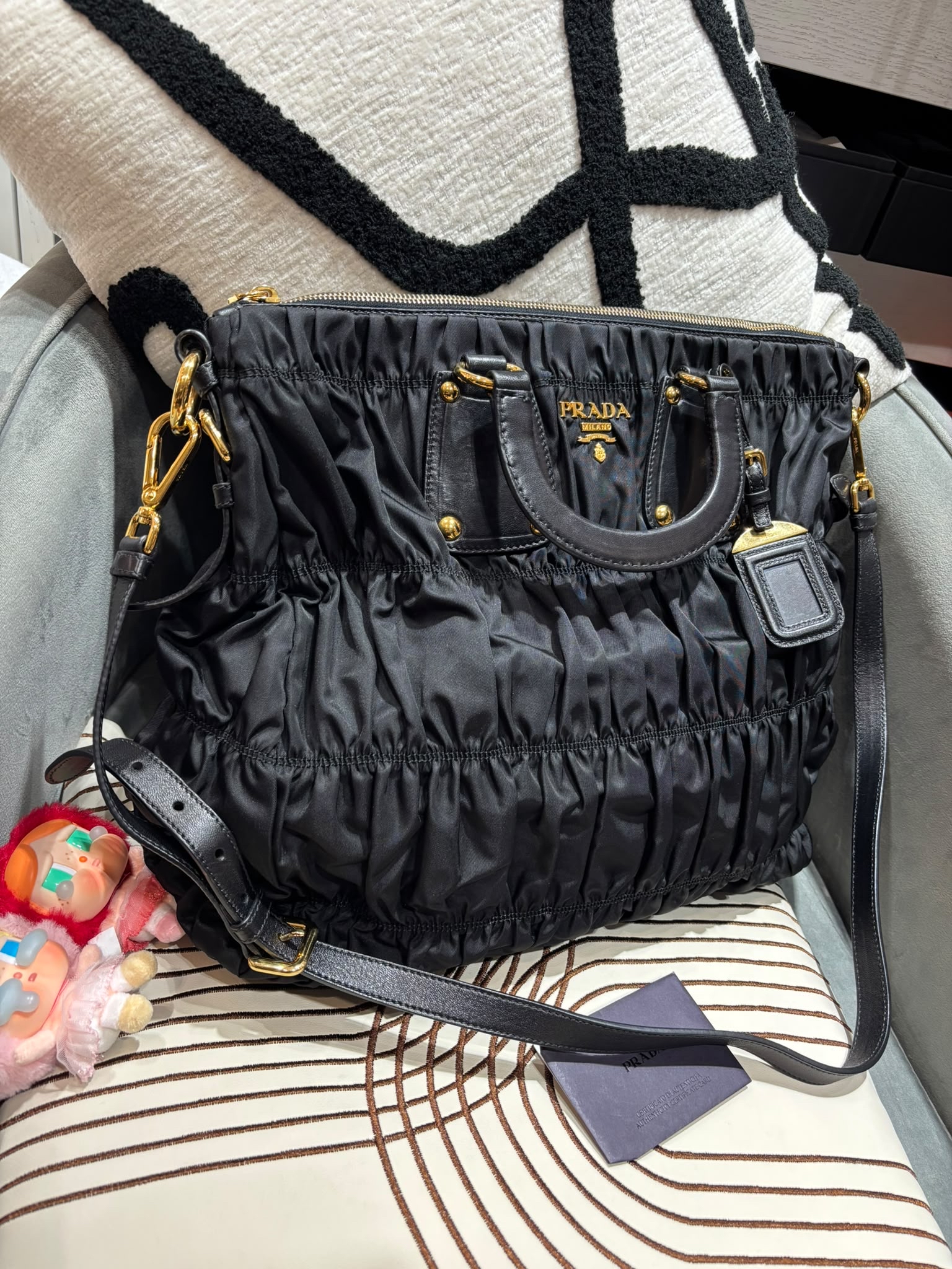 Prada Nylon Gaufre Tote Bag 2way bag 100%Authentic, 92%New ✅Dust bag