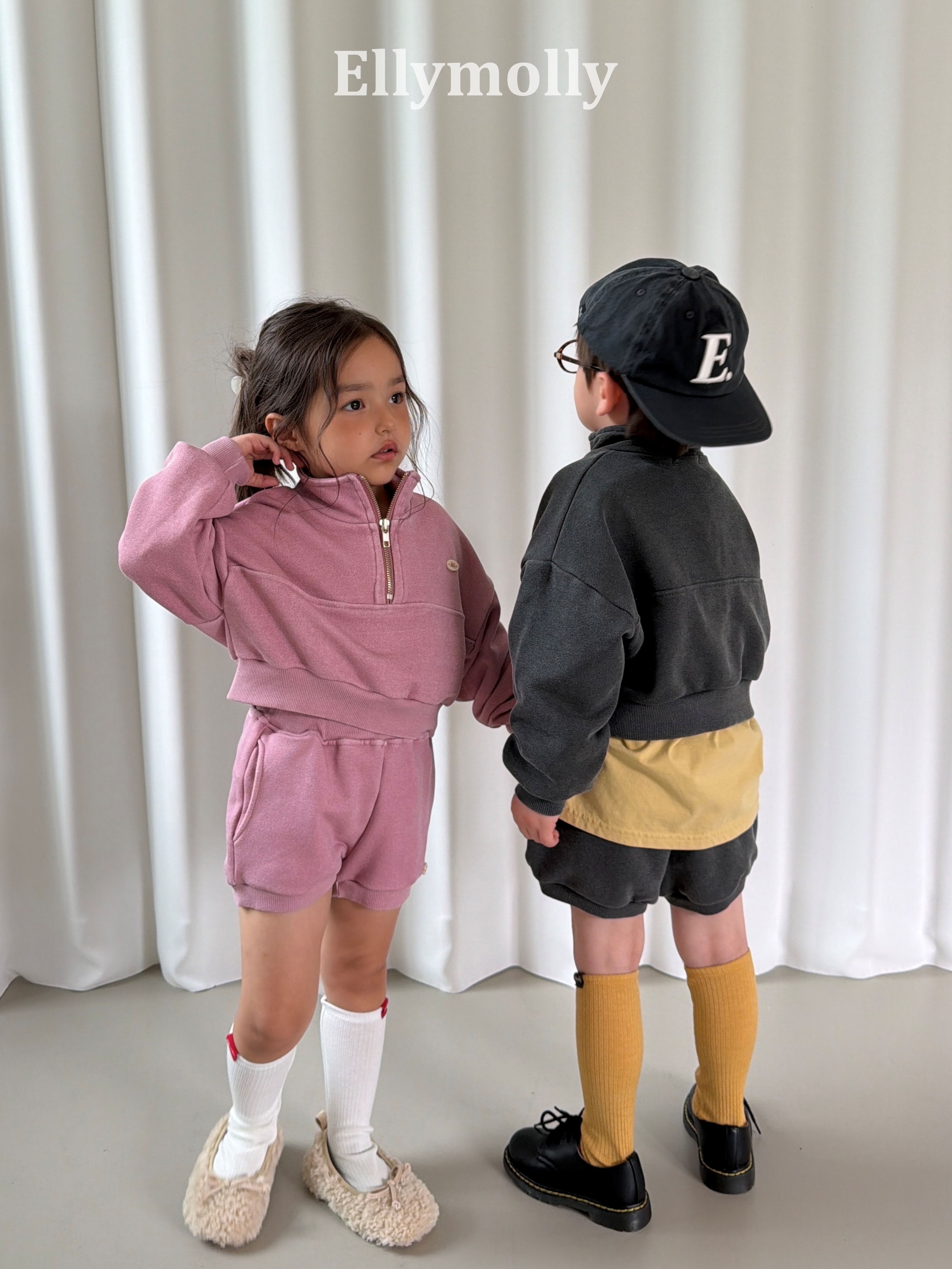 Ellymolly | Arch Pig Half Zip-up