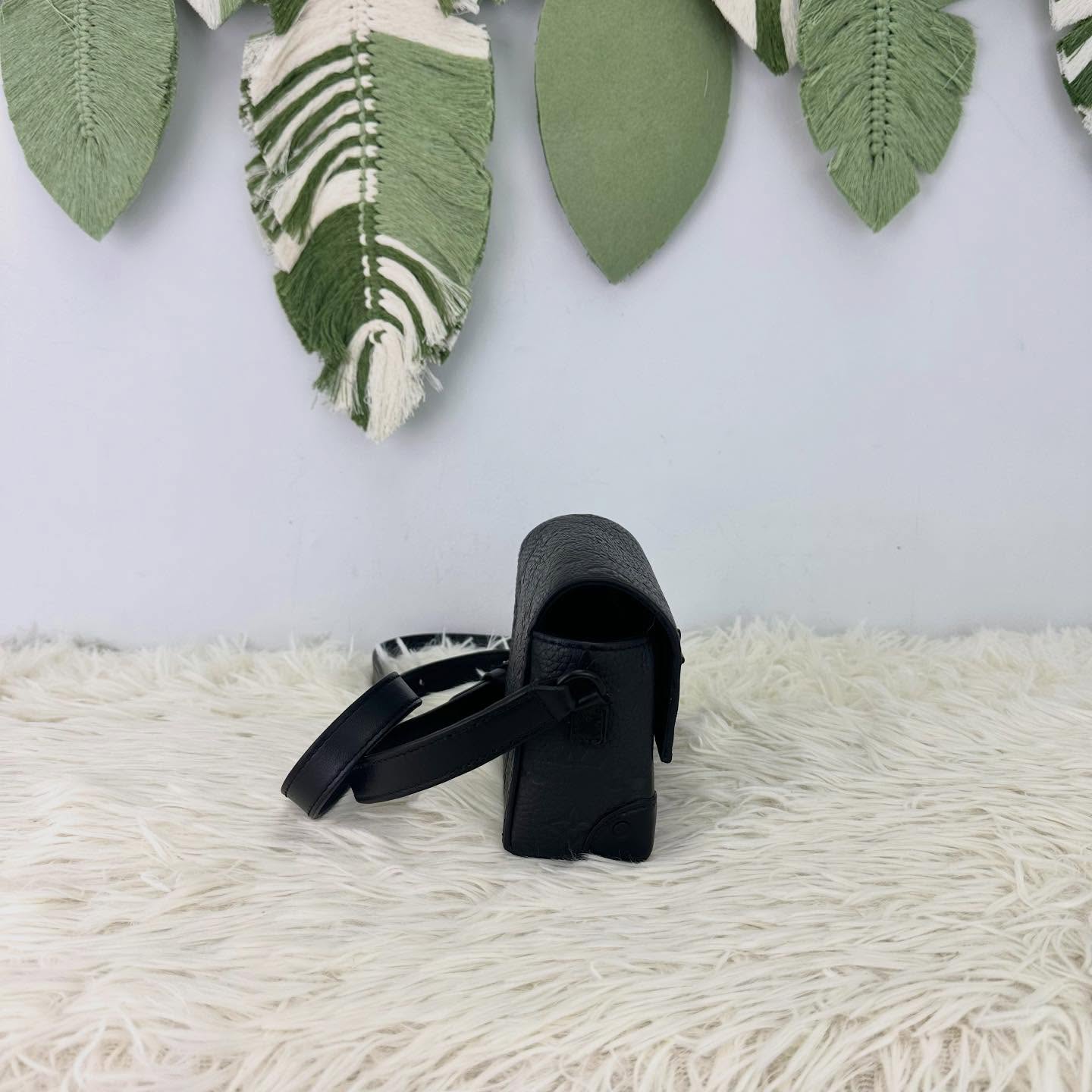 LV 🤍PRE OWNED 黑色真皮壓紋 Steamer 晶片款 🖤