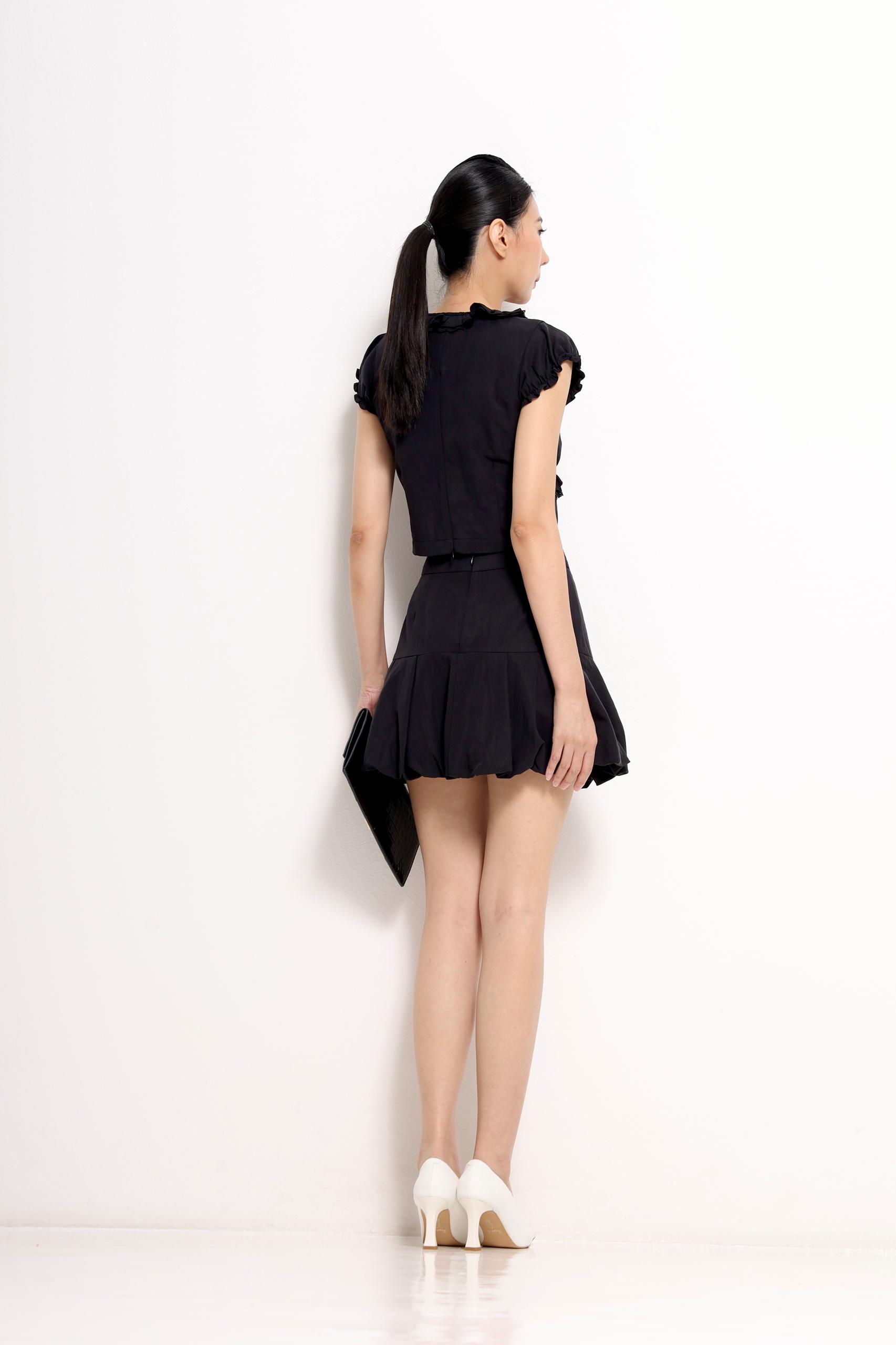 CS1437 Bubble Hem Mini Skirt
