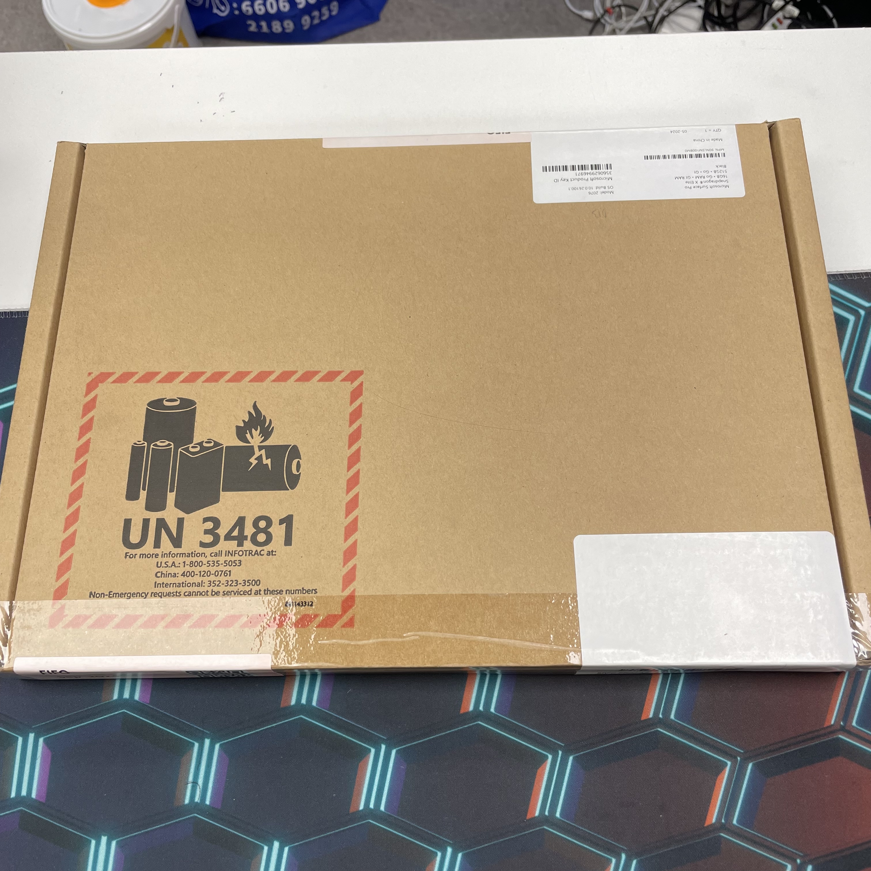 (微軟平板 最強性價比 Surface Pro11）Microsoft Surface Pro 11/Snapdragon X Plus/ X Elite / X Plus /16GB Ram/128,256,512GB,1TB SSD/2.8k touch mon/ 文書機/ Ai / Gaming / Movie / Notebook / Tablet / 