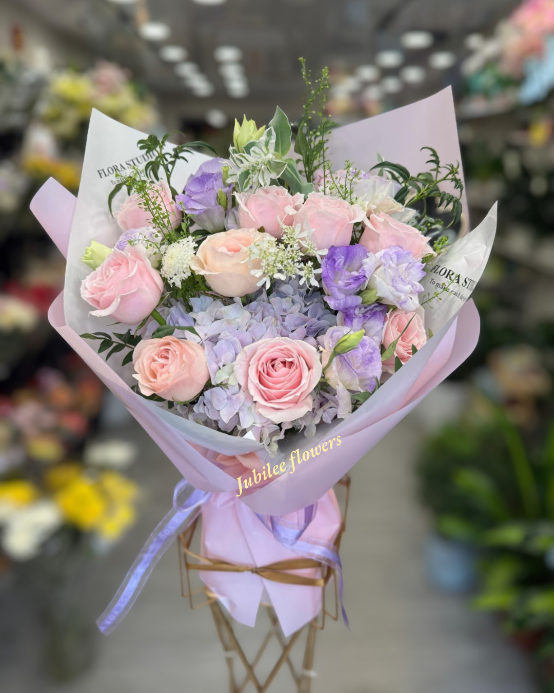 粉繡球 · 玫瑰混搭花束