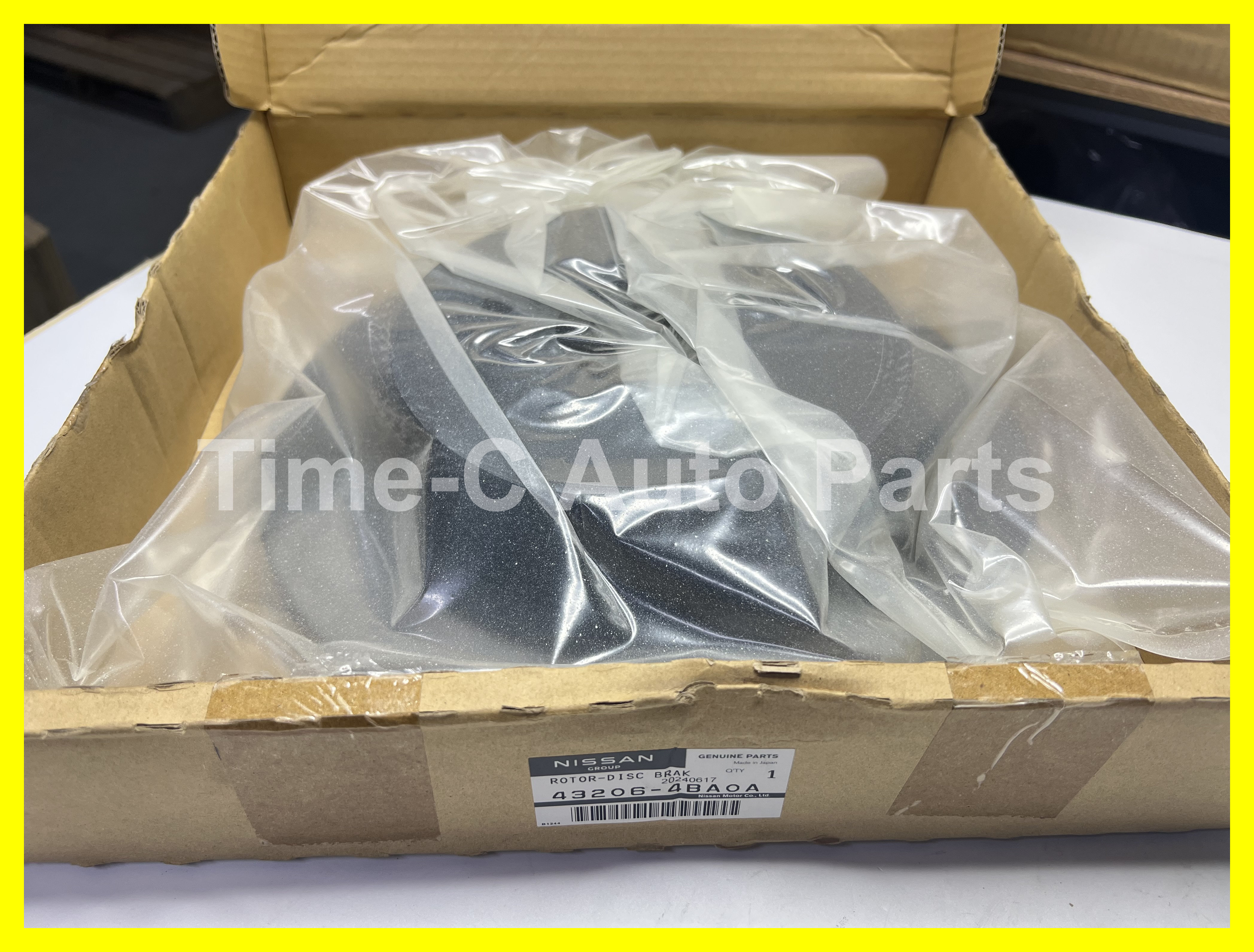 後煞車碟 43206-4BA0A - Nissan Serena