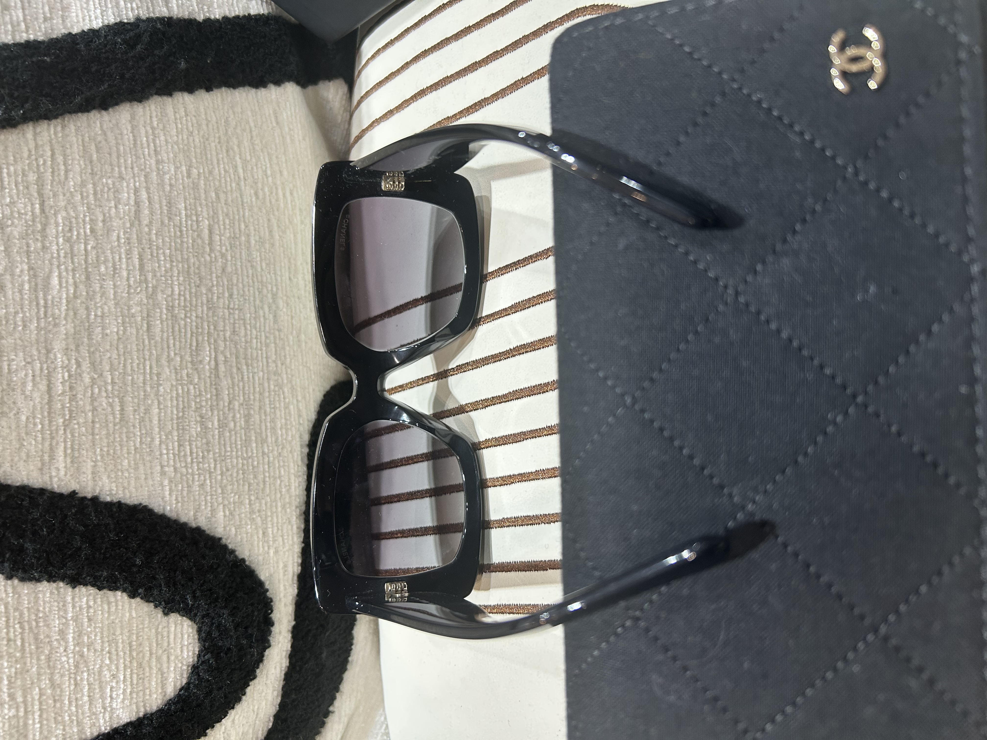 Chanel Sunglasses 5435 100%Authentic, 99%New ✅Box