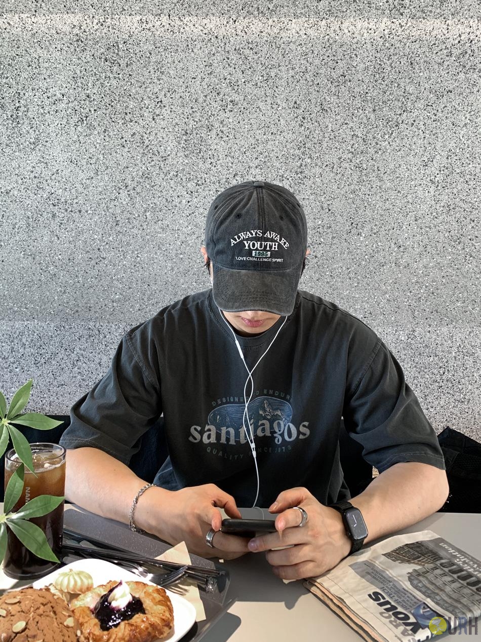 【100%保證韓國直送】Santiago Pigment 復古水洗顏料染印花圓領微寬鬆短袖Tee 👕 [3 color] RL115080