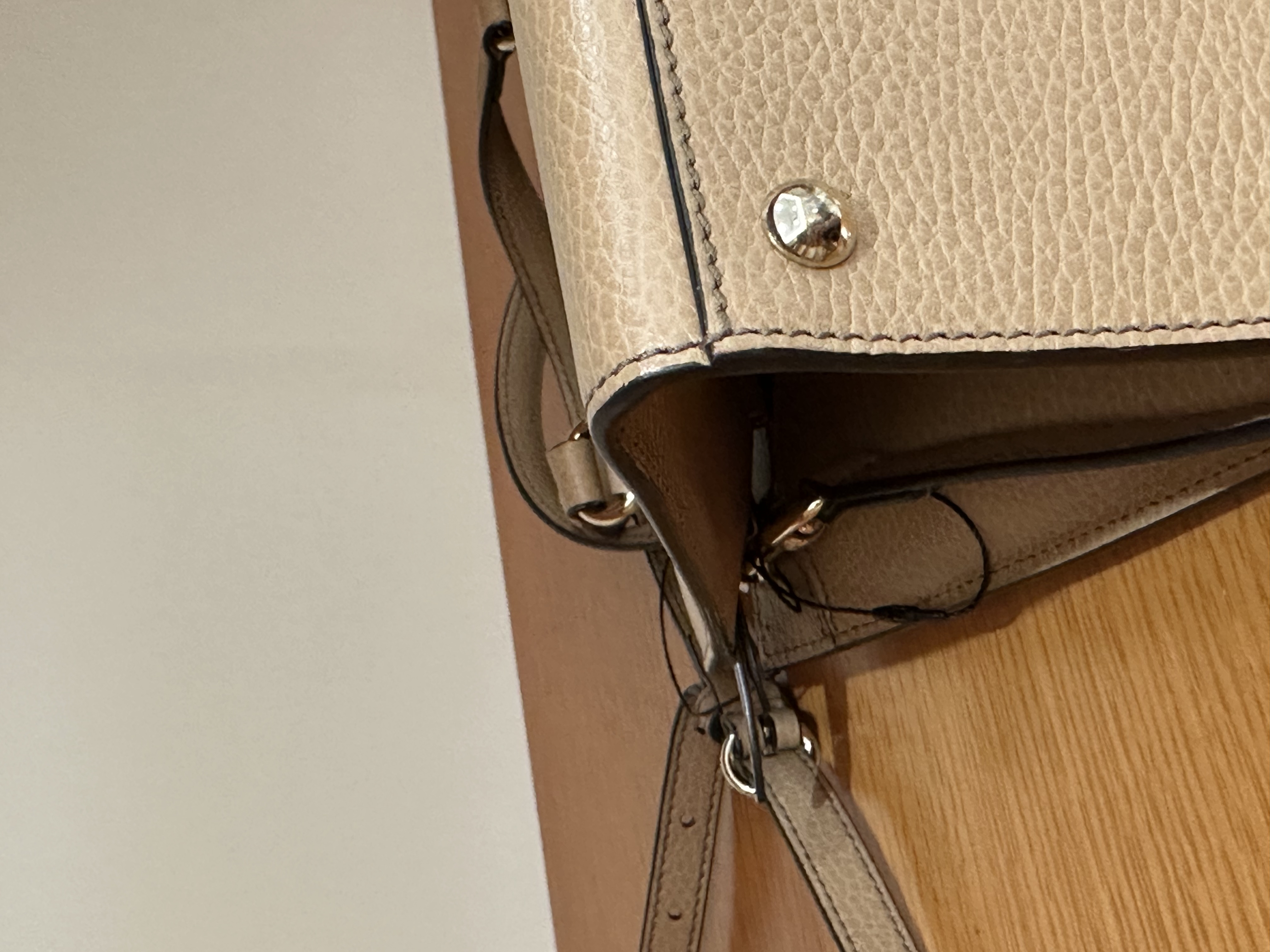 直播貨品 |  [1個-$100 2個-$300］HH34