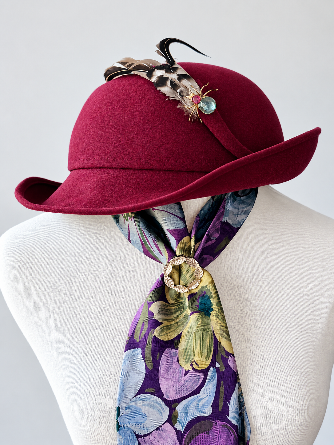 C.a. 1970s Canadian Montreal Andre Burgundy Red Felt Feather Hat/Lady Fedora Hat with Spider Brooch(MT486)