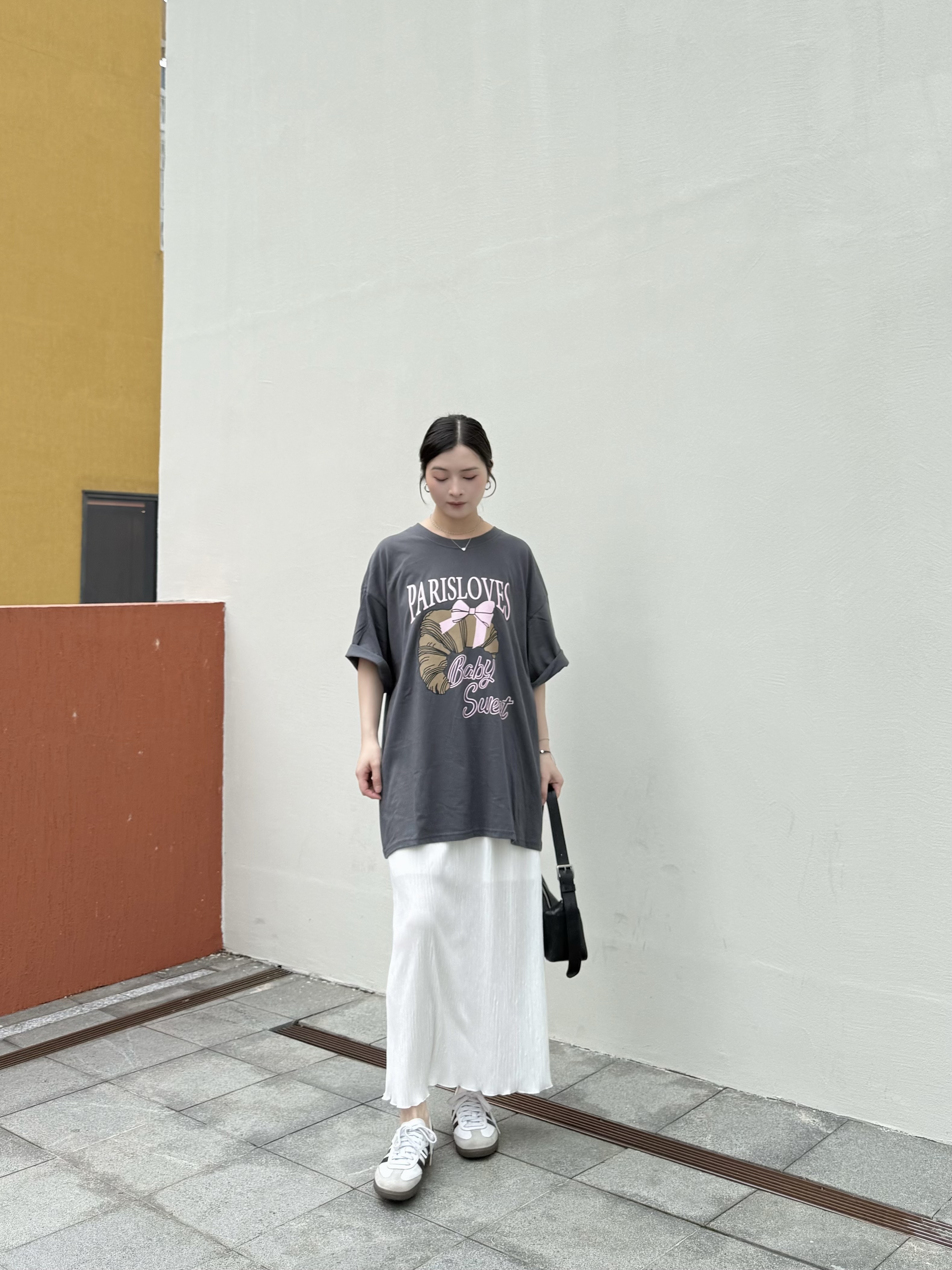 P82 牛角包Tee