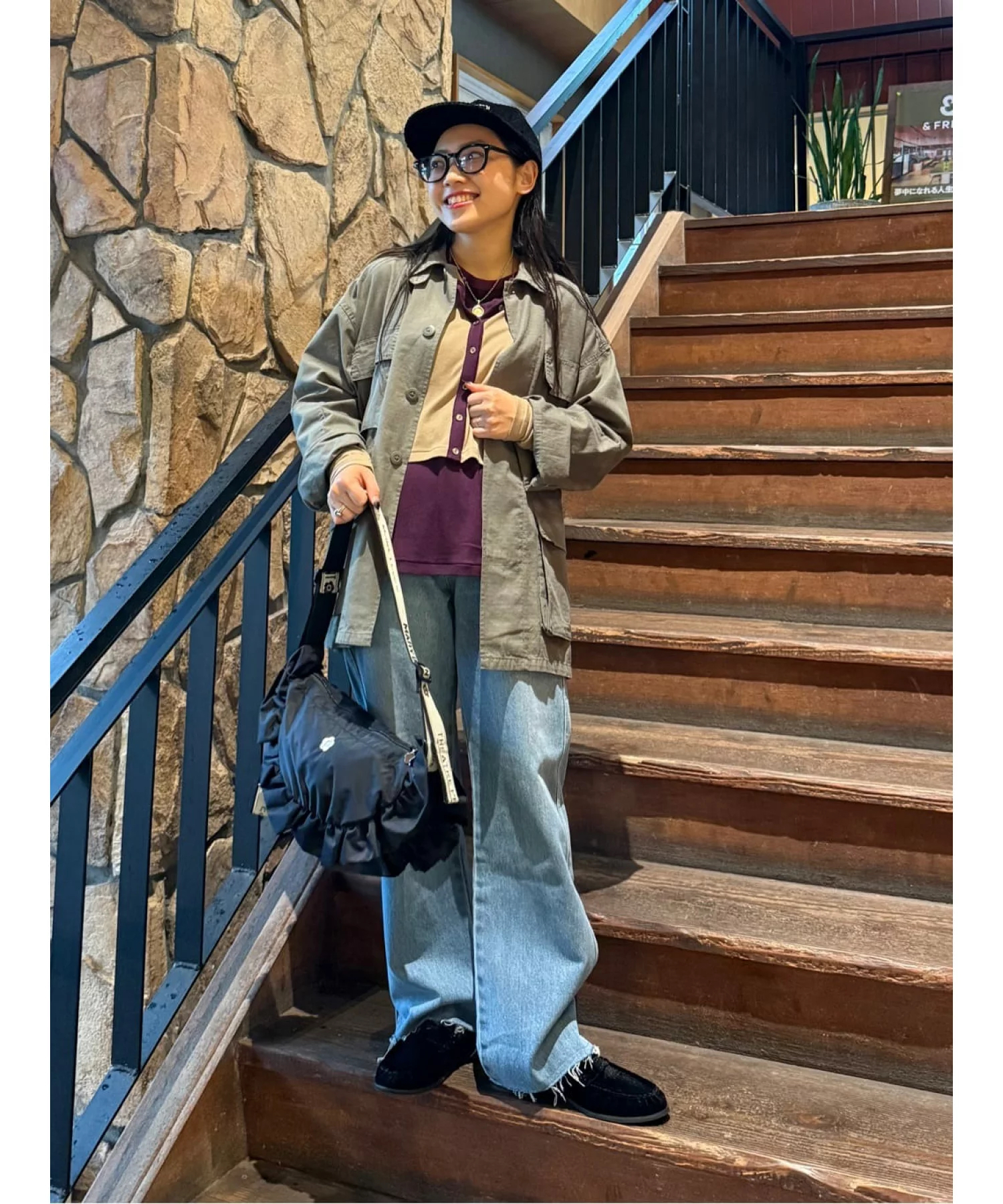日本預訂📍日本限定Mary Quant花花邊斜咩袋 不包郵