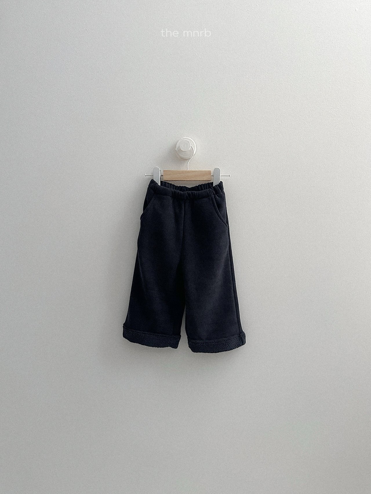 Mnirobe | Roll-up straight pants