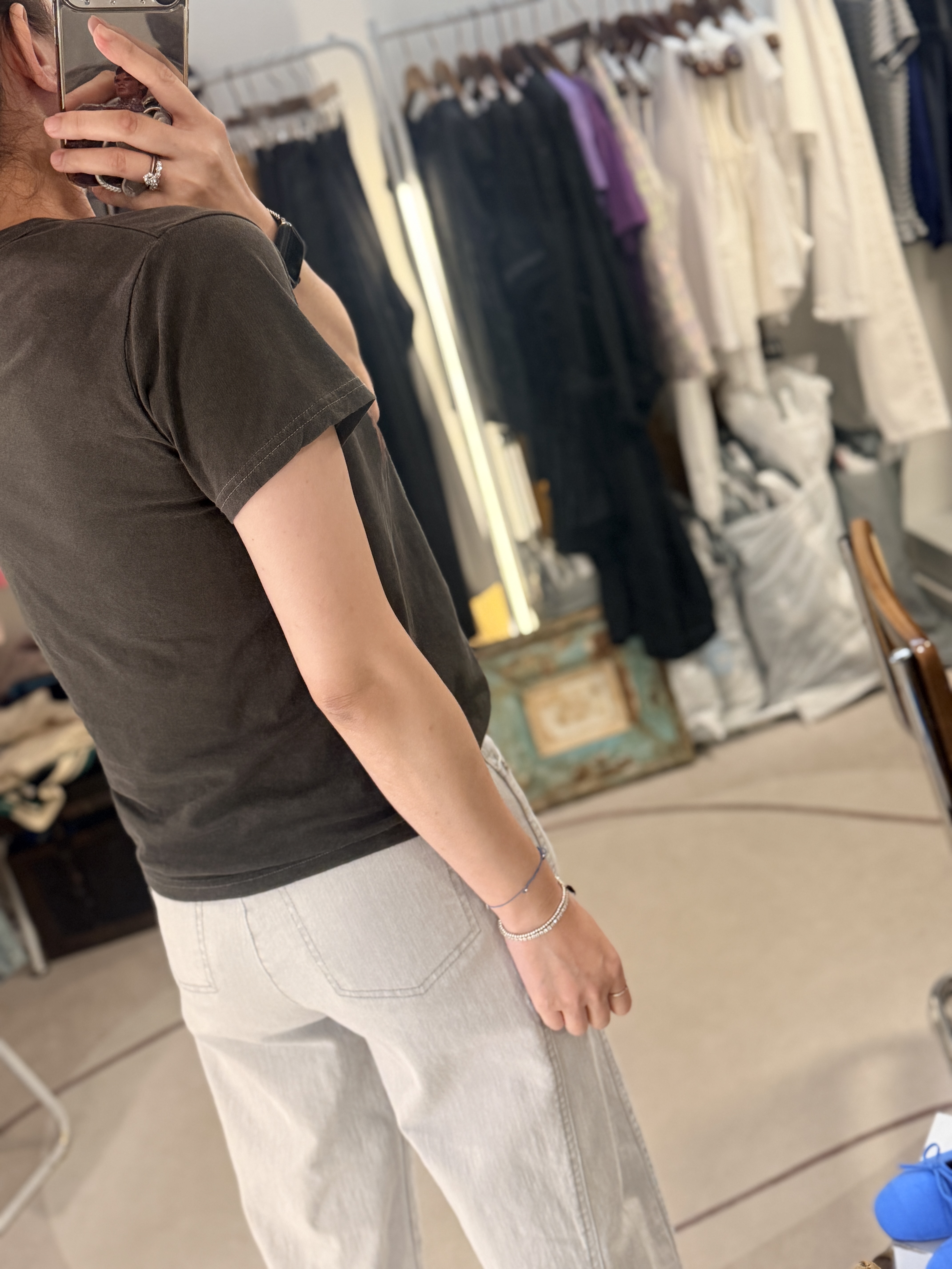 Woman tee
