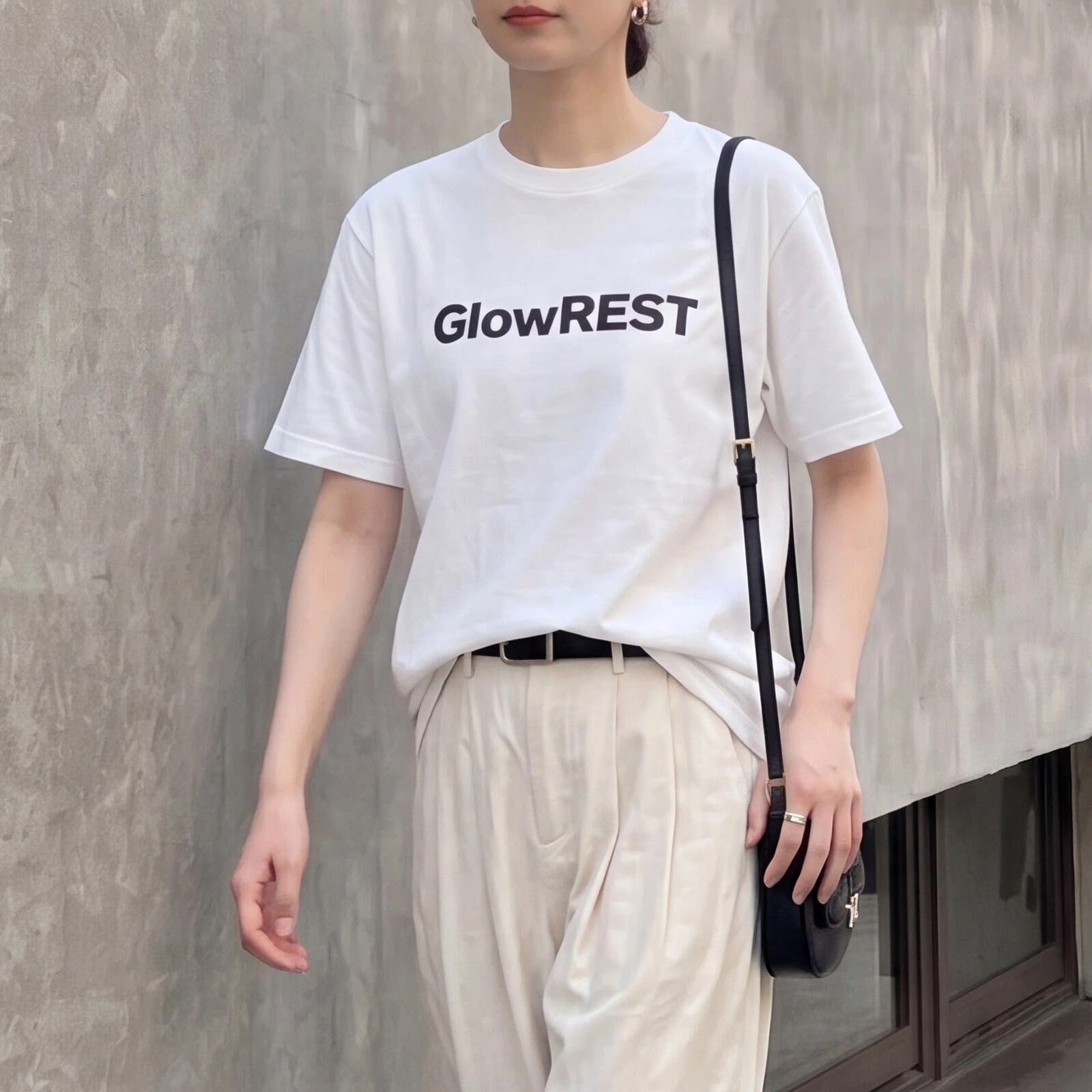前字母印花休閒短袖