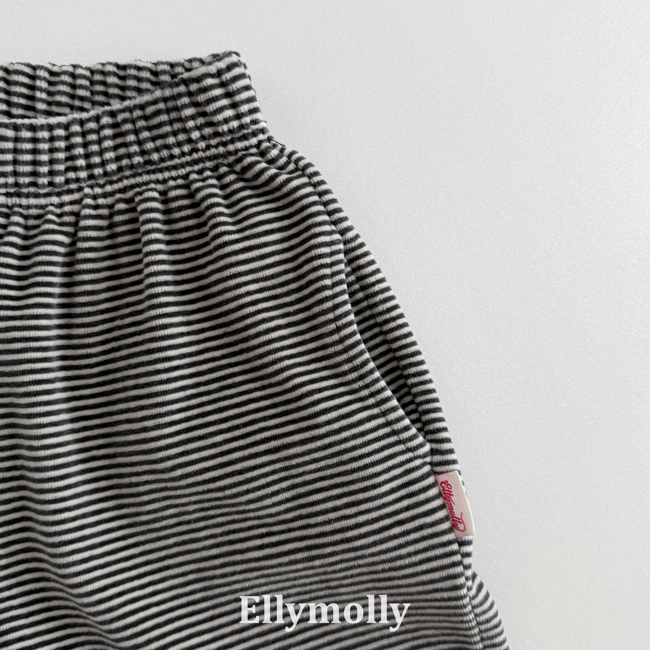 Ellymolly | Velodangara Jogger Pants