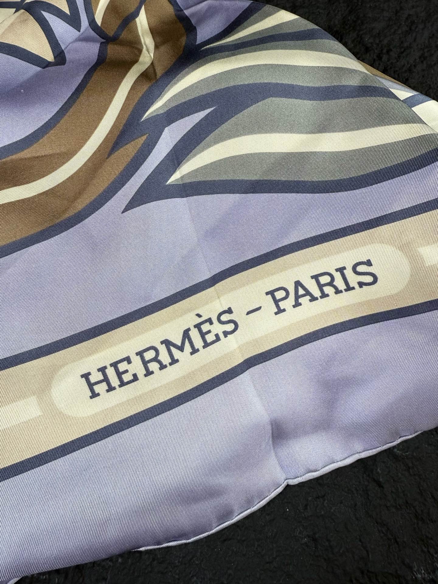 Pre-owned Hermes silk scarf 