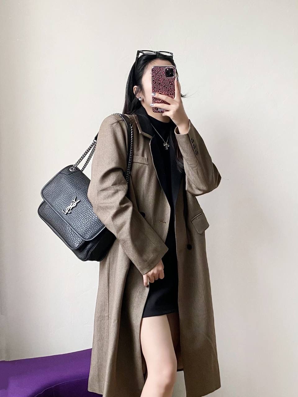 圣罗兰Niki大号粒面羊皮革手袋