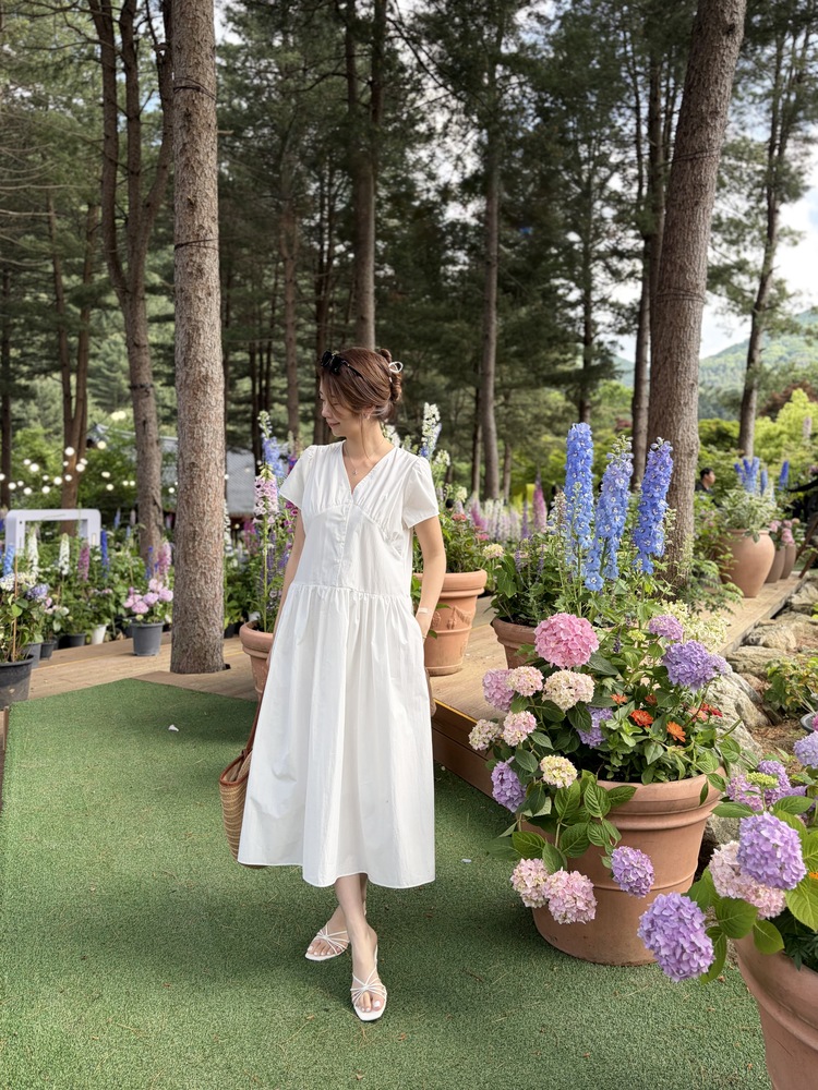 Airy Button Front Long Dress (White)