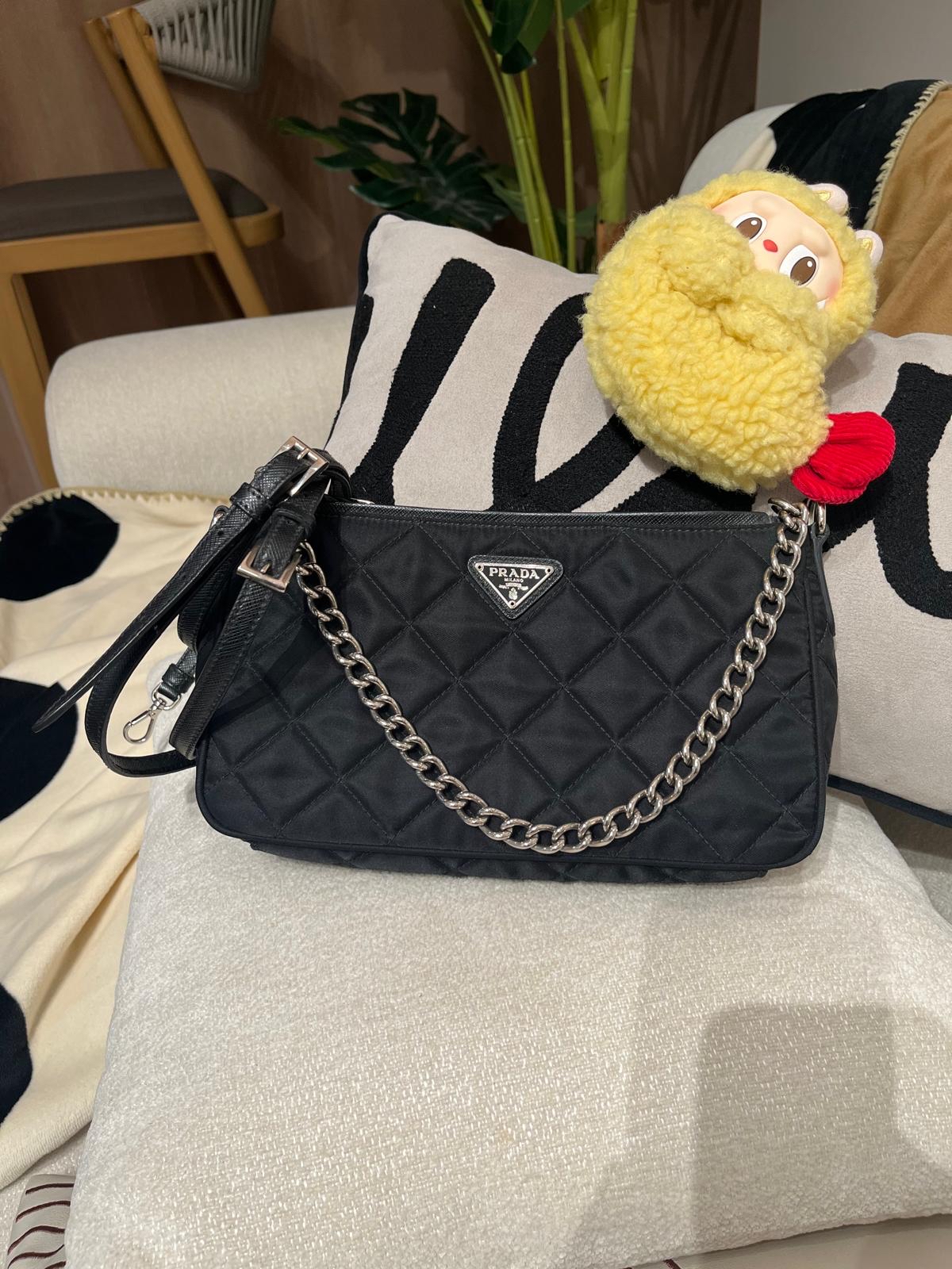 PRADA IBH026 Bandoliera Tessuto Impuntu re-nylon bag 100%Authentic, 98%New ✅Dust bag