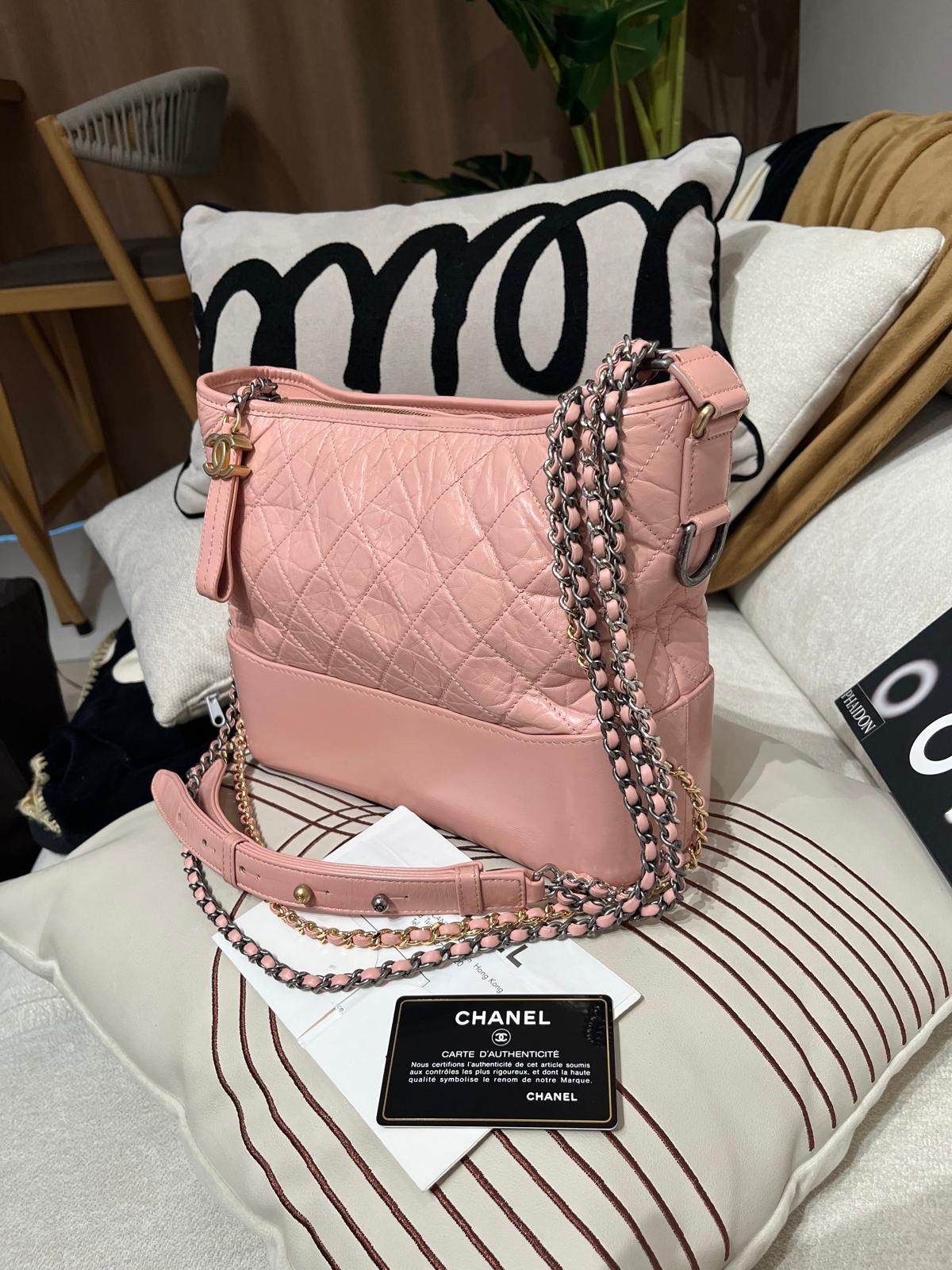 Chanel gabrielle hobo medium 100%Authentic , 96%new ✅收據 ✅card ✅dust bag 