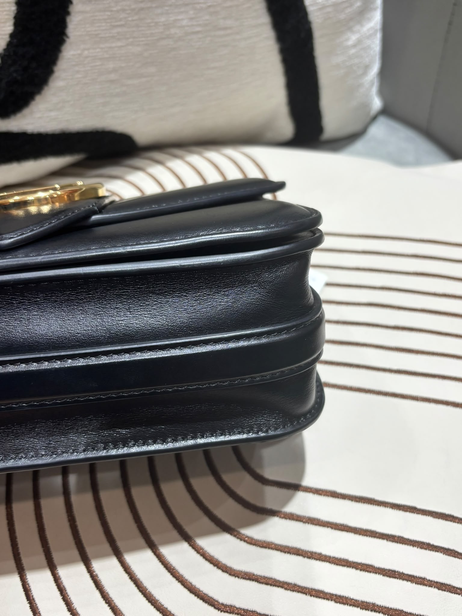 LV Pont 9 黑色小牛皮shoulder bag M55948 100%Authentic, 93%New ☑️Dust bag