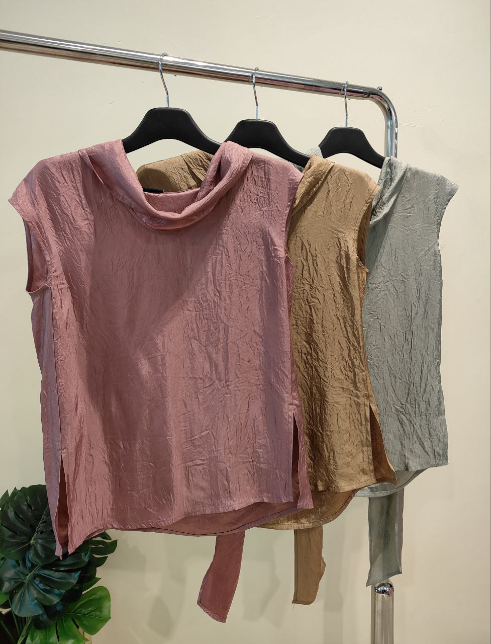 不规则翻领领口上衣 3132