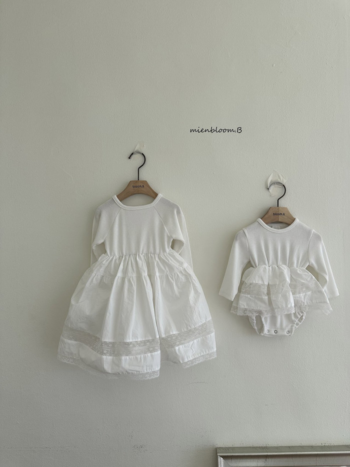 🇰🇷mienbloomb one piece