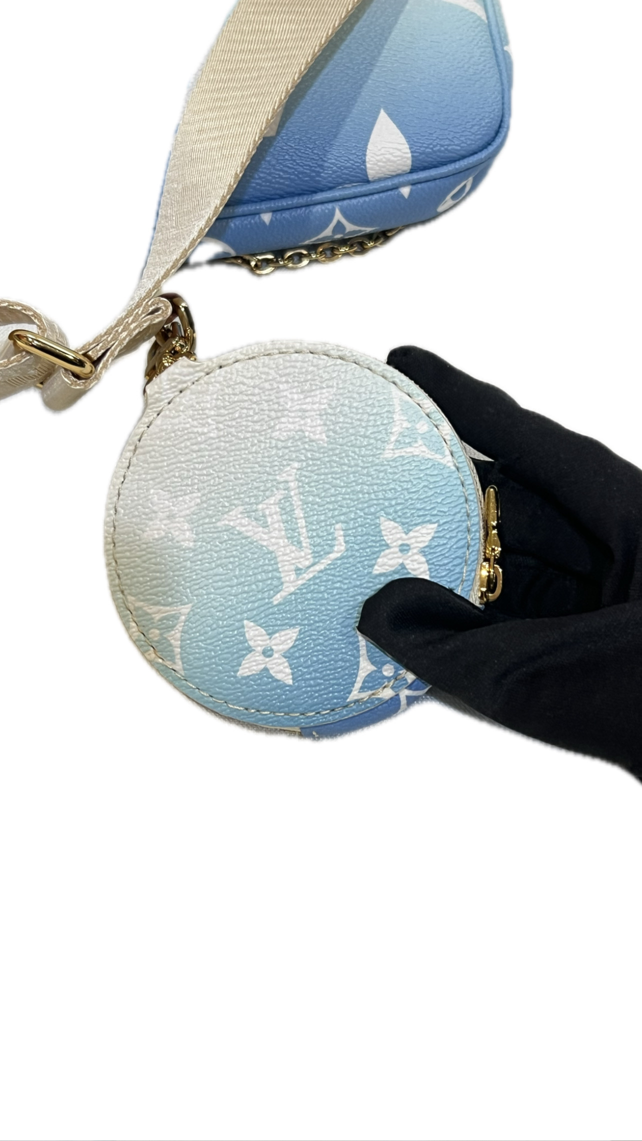 Pre-Owned Louis Vuitton Multi Pochette / Product Code: 26041112