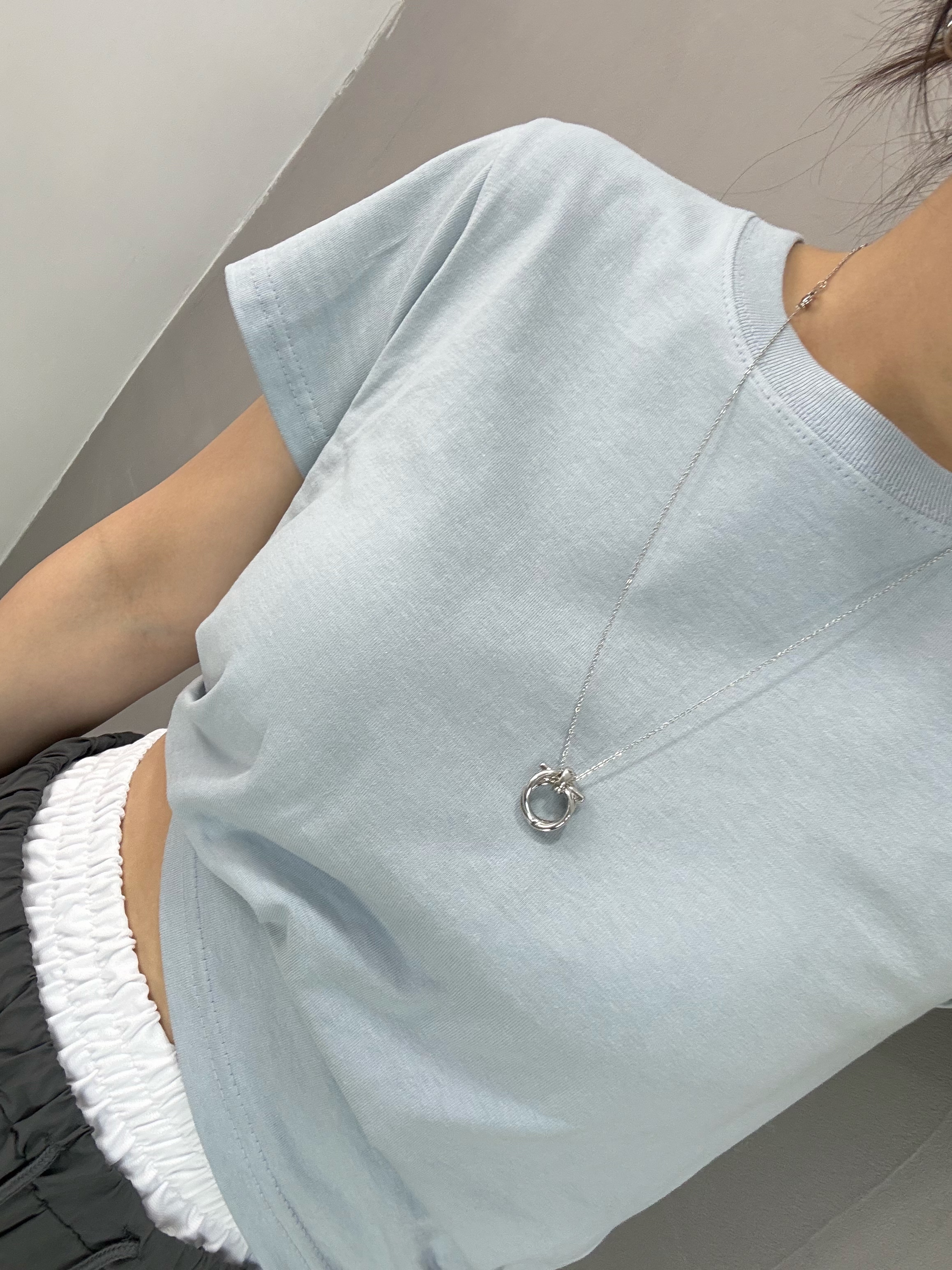 Z84 露背淨色Tee