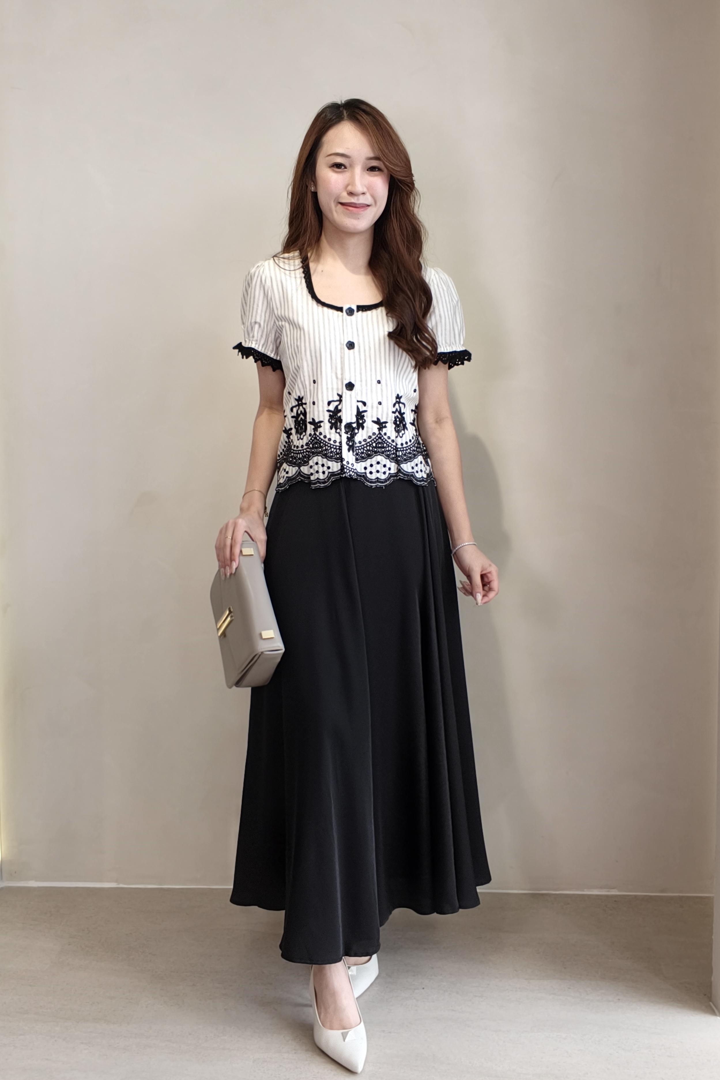 2077BB Belle Époque Embroidered Blouse