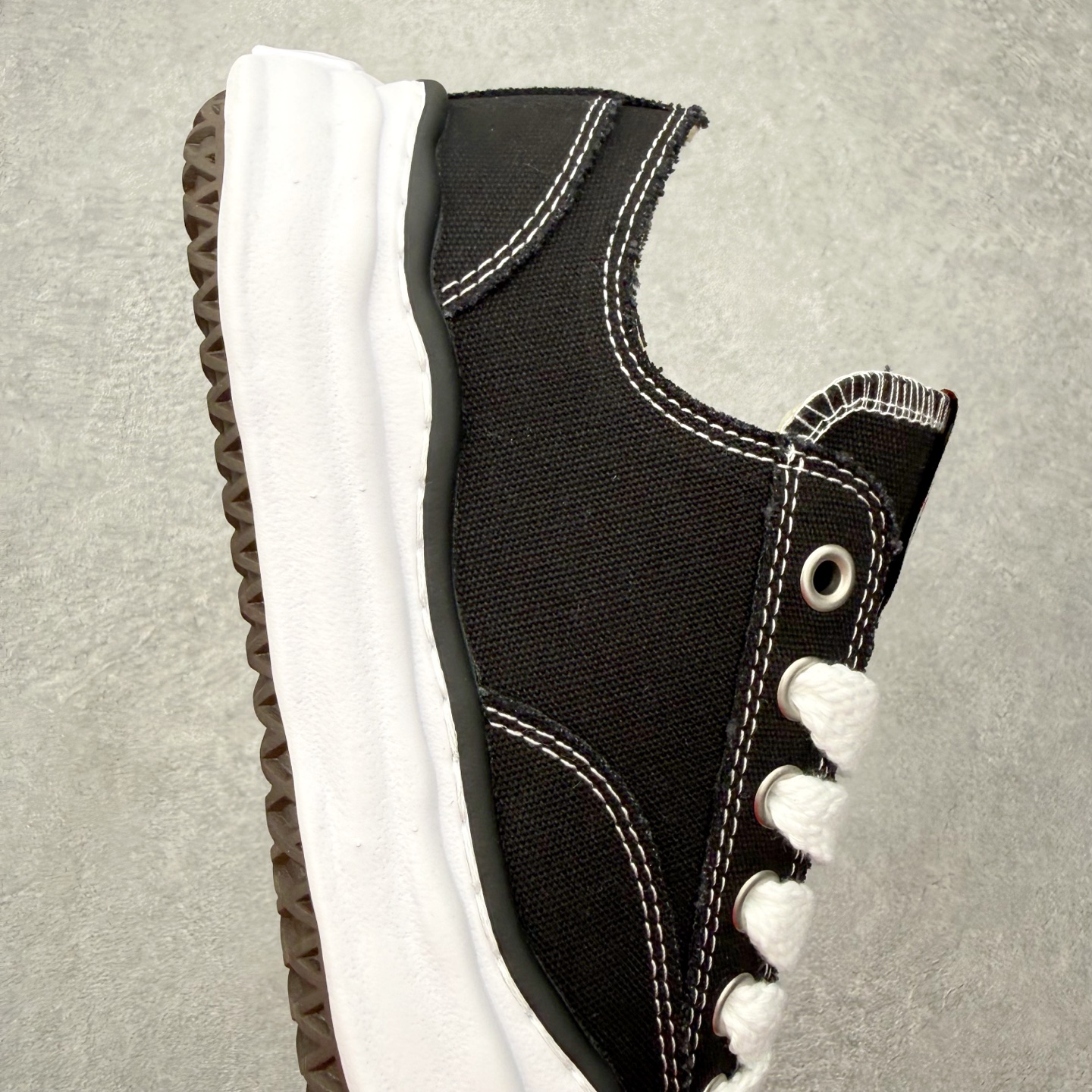 Maison Mihara Yasuhiro MMY "Peterson" OG Sole Canvas Low-top Sneaker