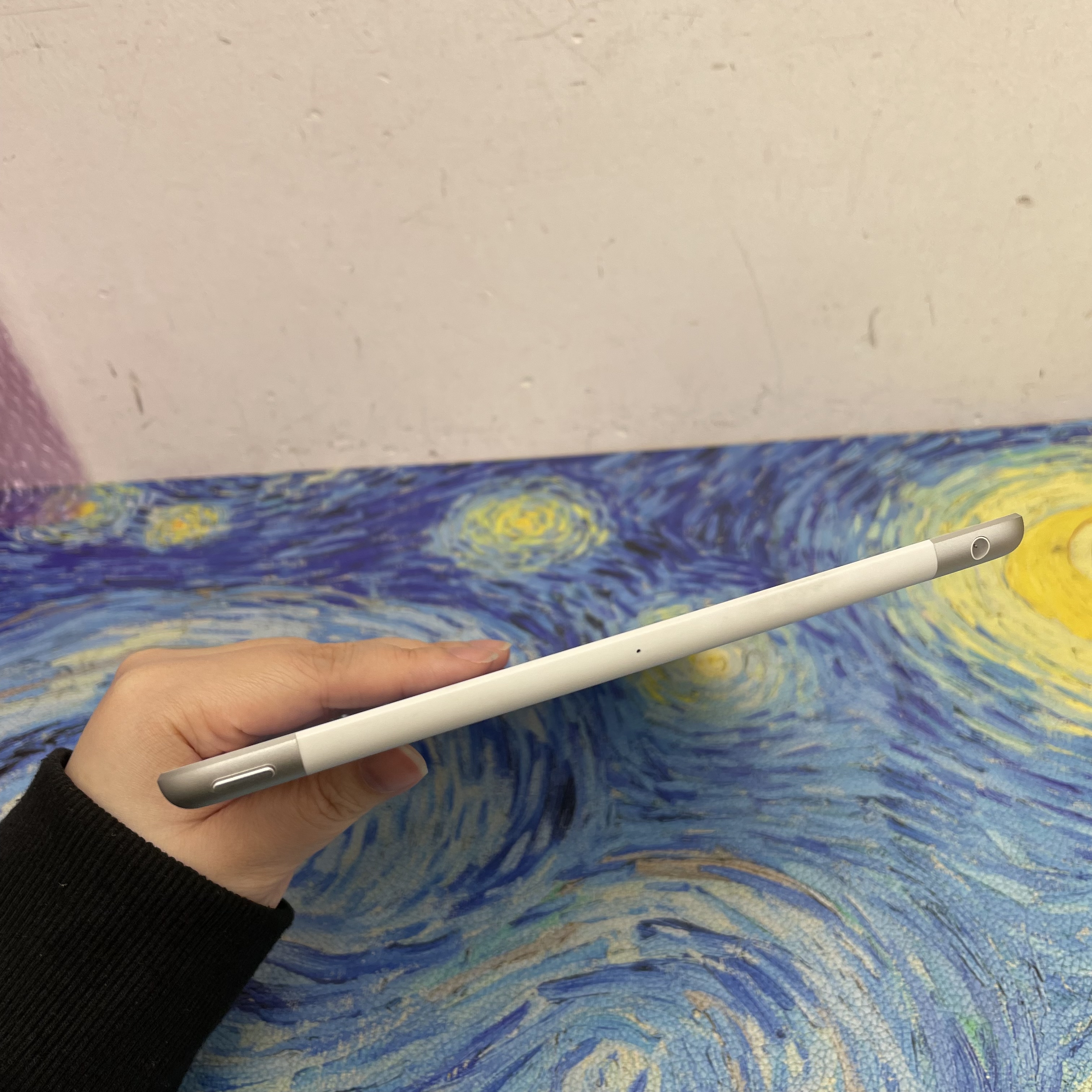 *485697 iPad 6 勁靚機 128GB 插卡版 銀色 sliver