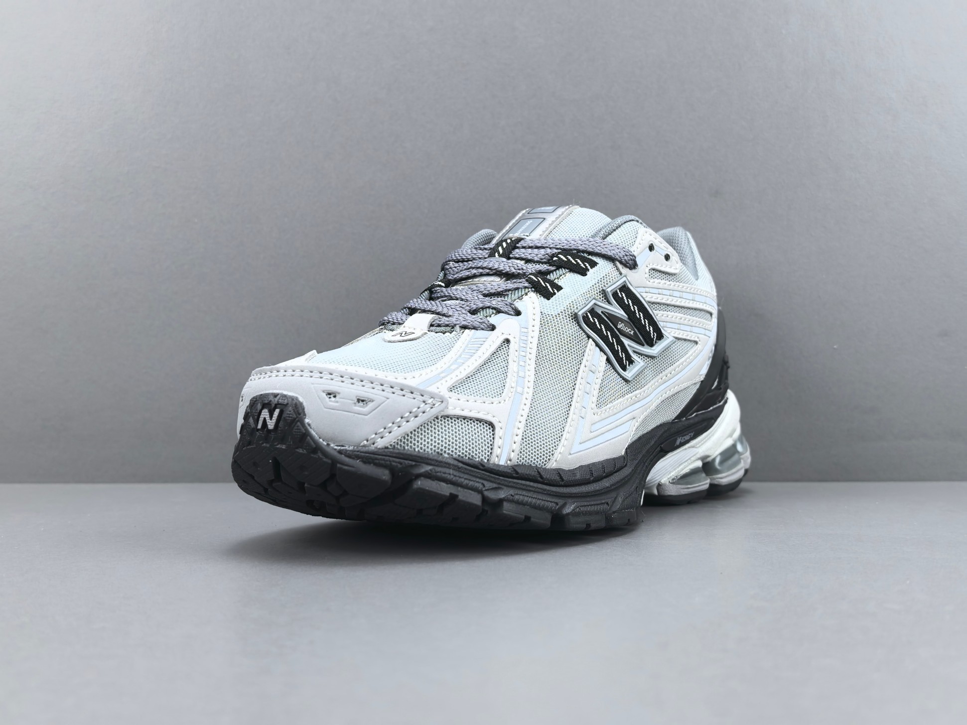 New Balance 1906R M1906RLG