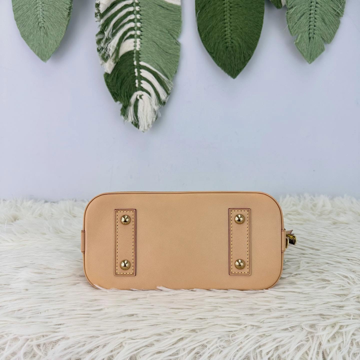 LV 🤍PRE OWNED Alma BB 啡色老花貝殼包 晶片款🤎