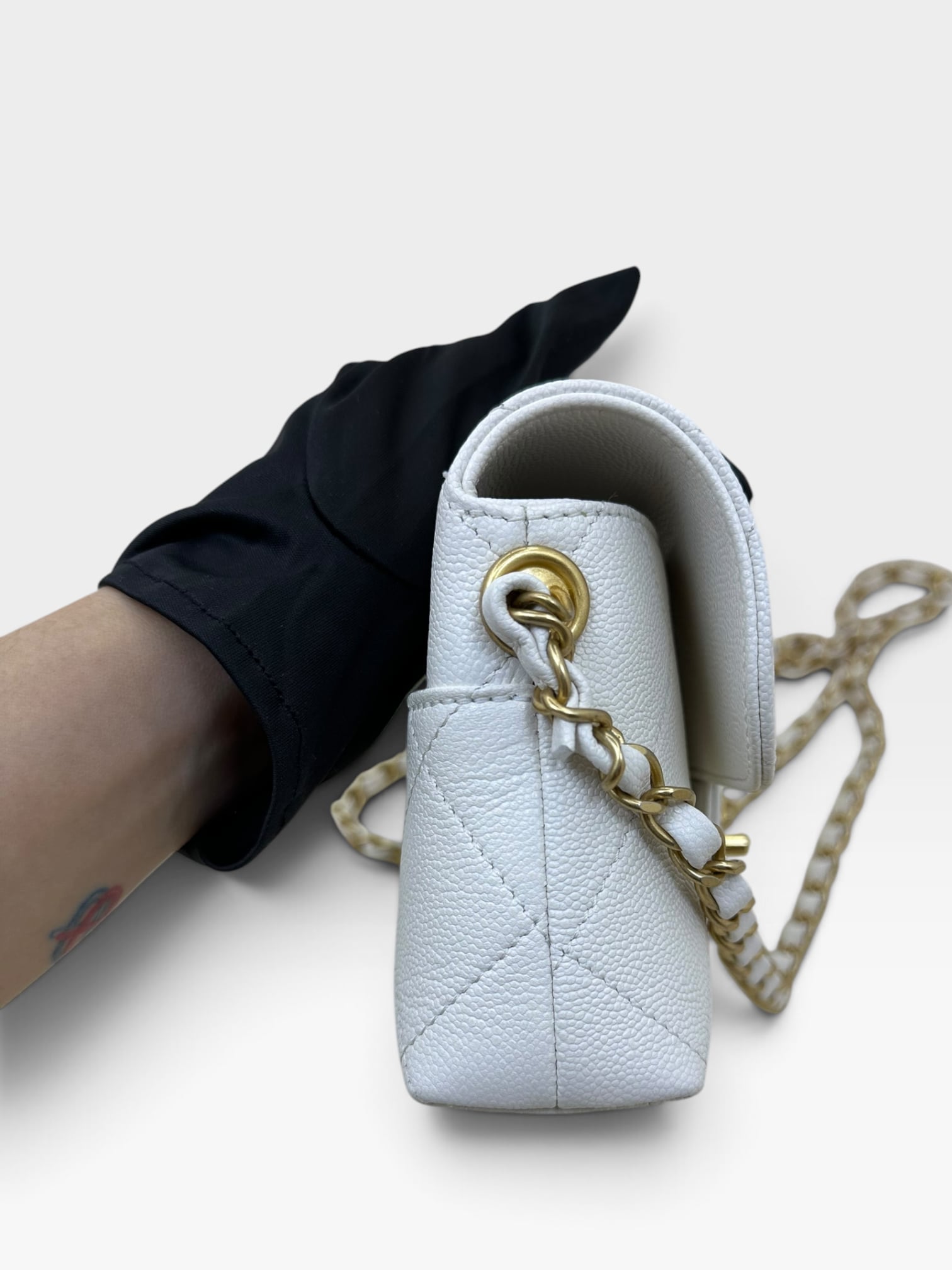 Pre-Owned CHANEL 25K Mini Top Handle Flap Bag / Product Code: K090405